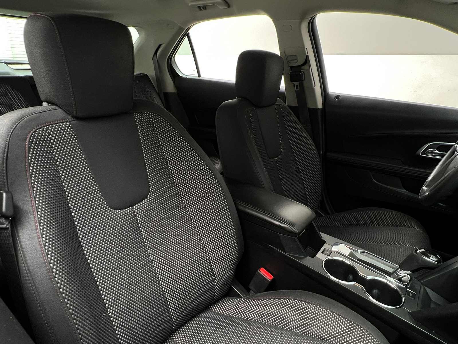 Thumbnail: 2016 Chevrolet Equinox - 2