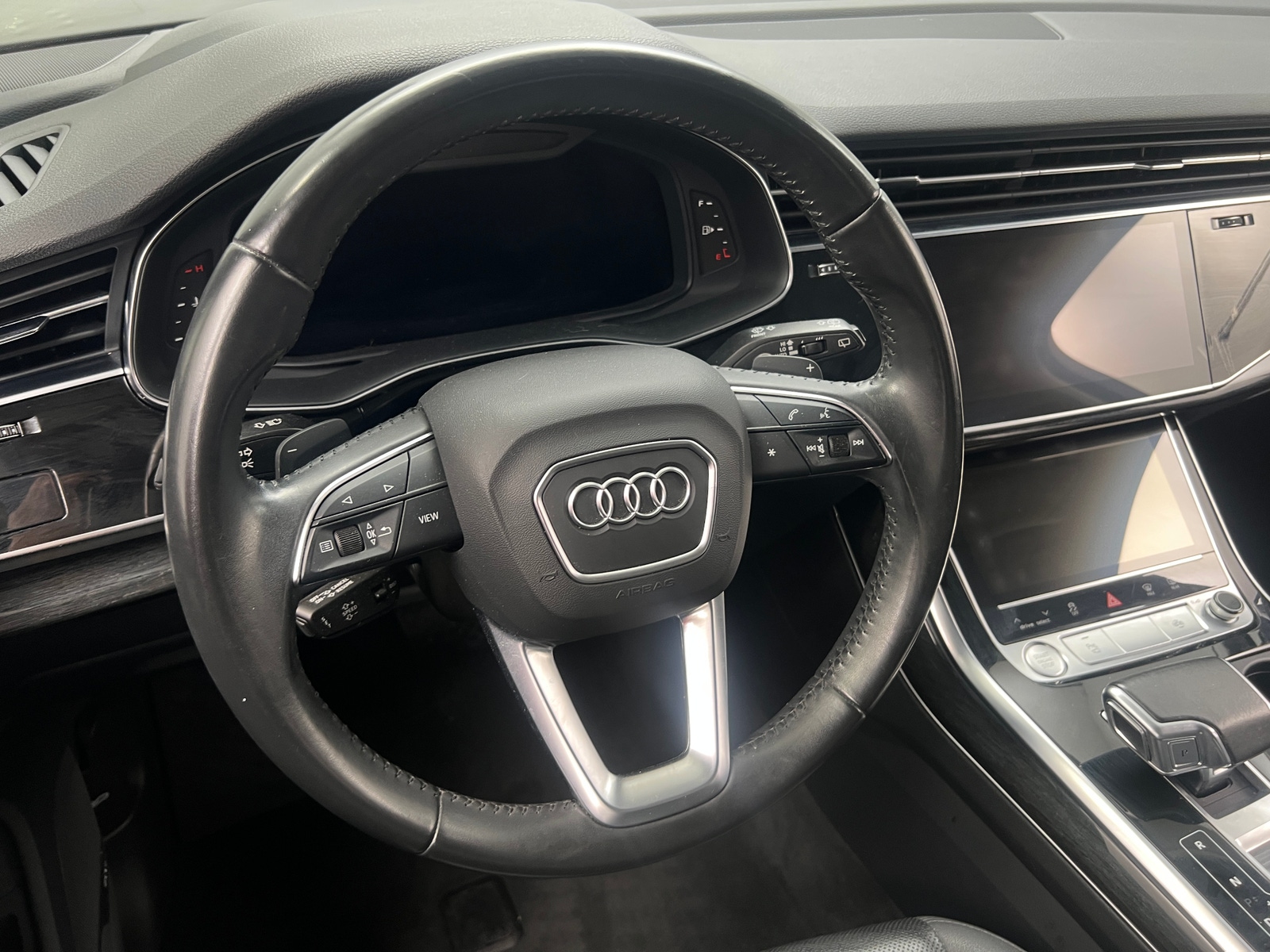 Thumbnail: 2020 Audi Q7 - 4