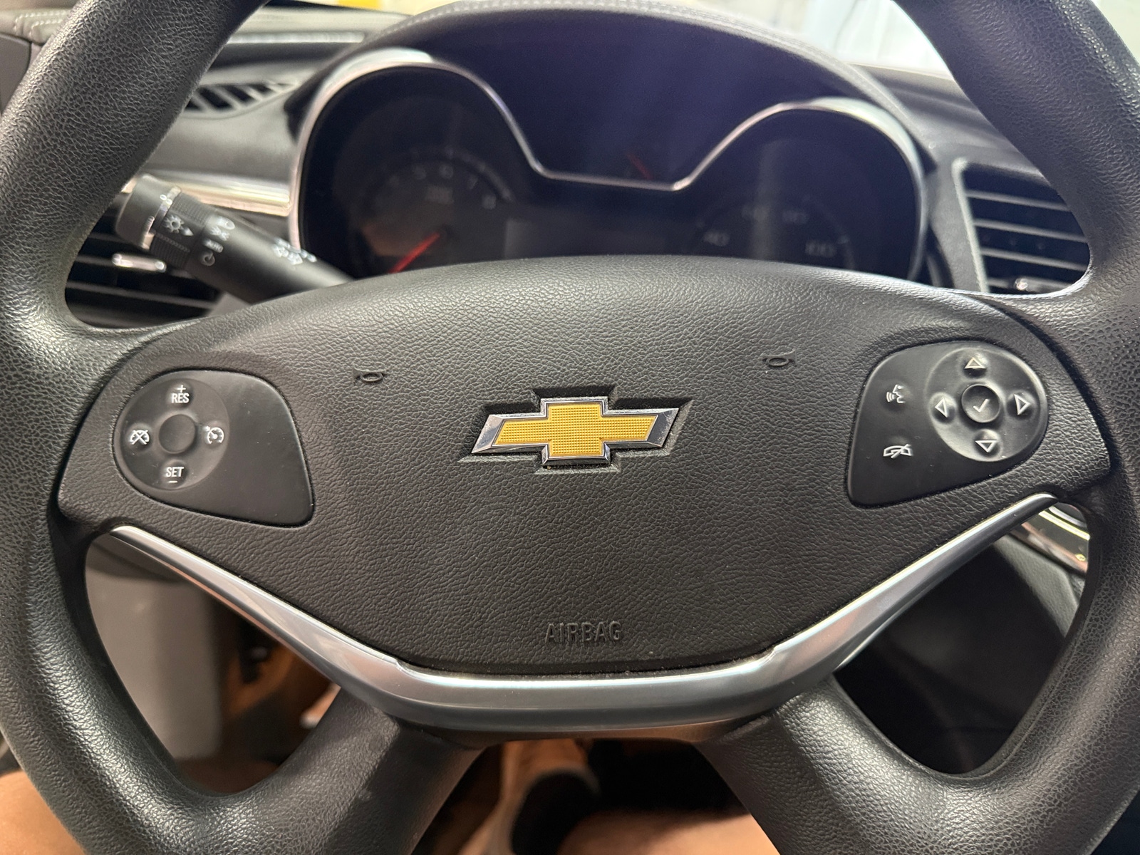 Thumbnail: 2014 Chevrolet Impala - 5