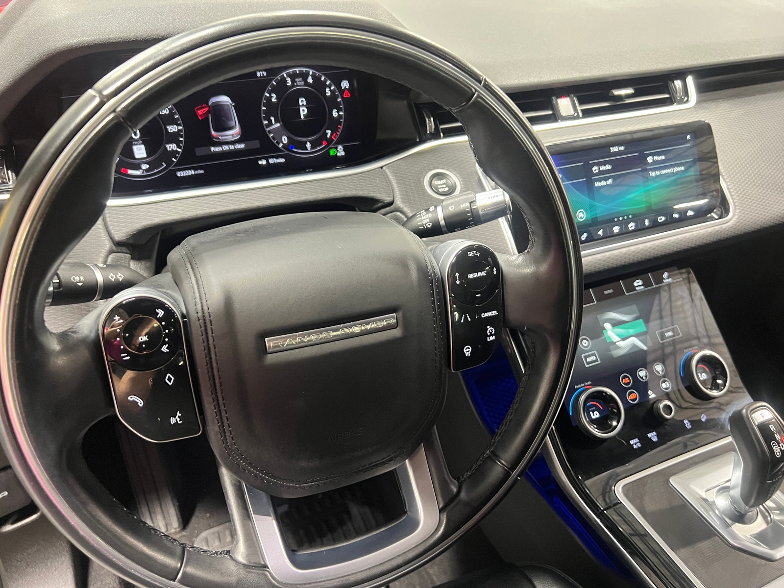 Thumbnail: 2020 Land Rover Range Rover Evoque - 4