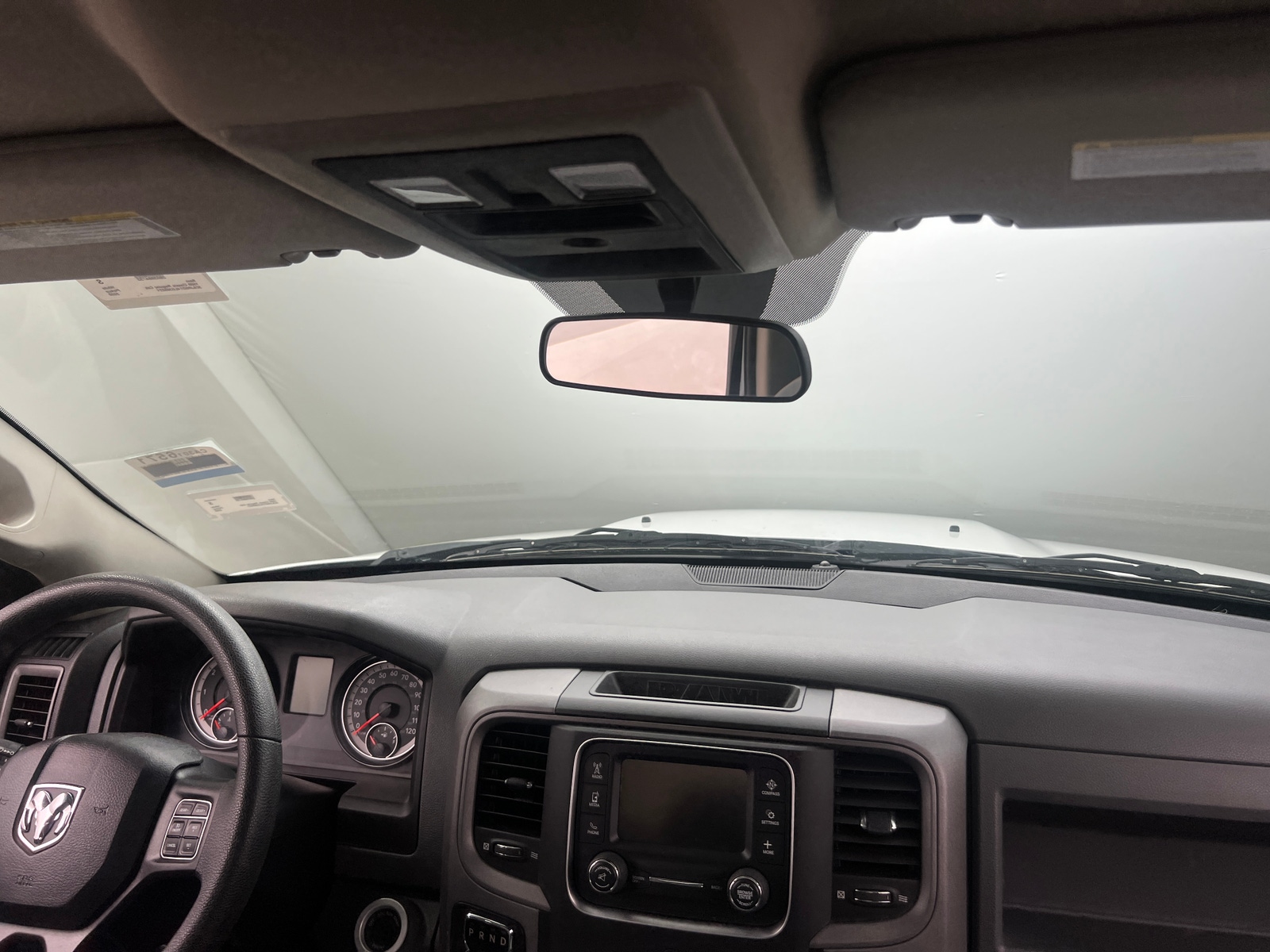 Thumbnail: 2020 RAM 1500 Classic - 3