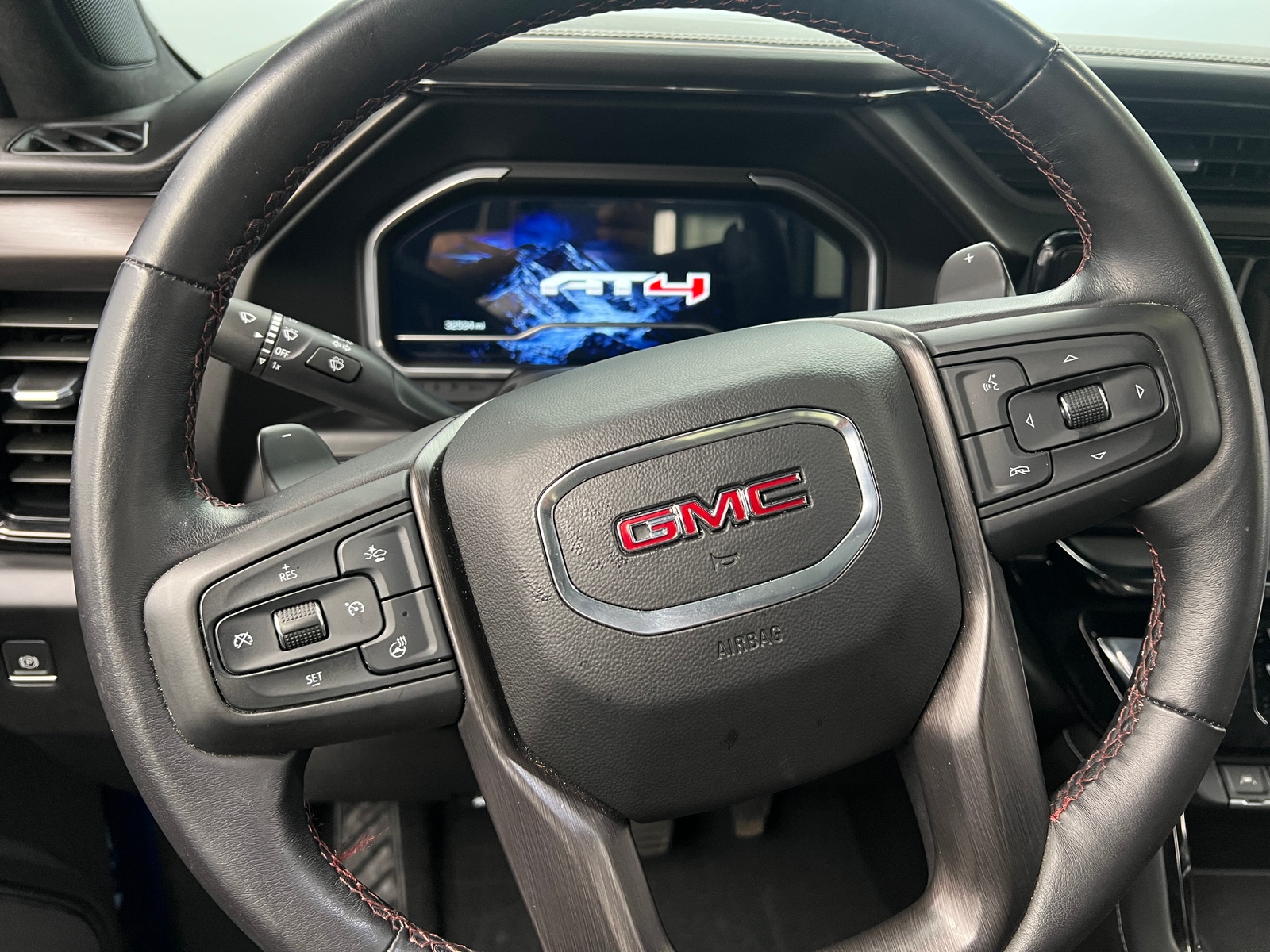 Thumbnail: 2022 GMC Sierra 1500 - 4