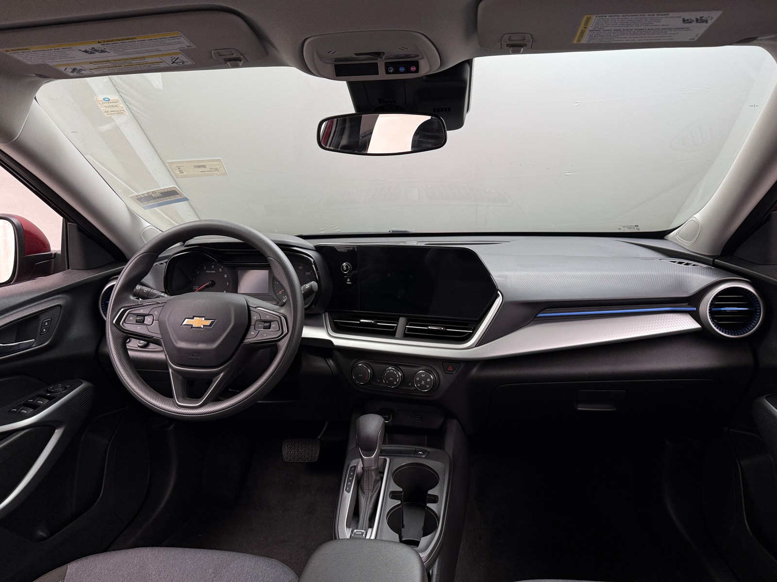 Thumbnail: 2024 Chevrolet Trax - 3