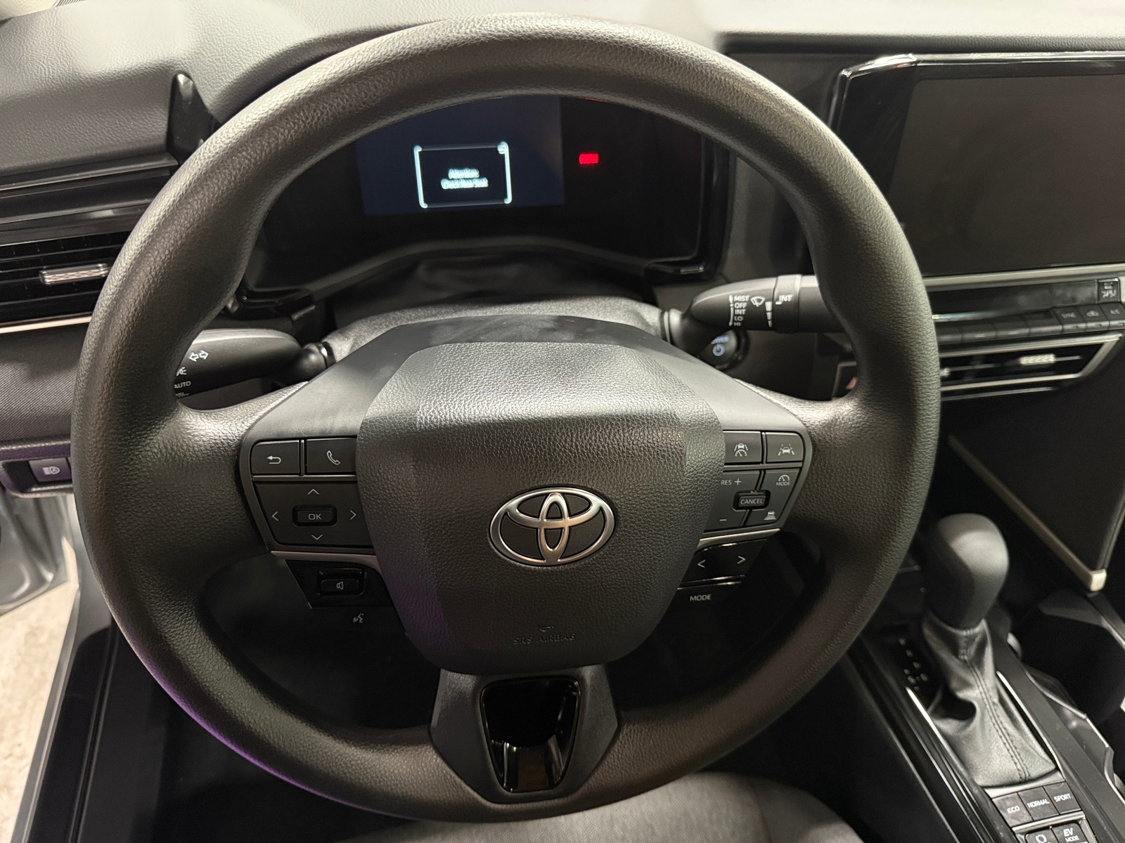 Thumbnail: 2025 Toyota Camry - 5
