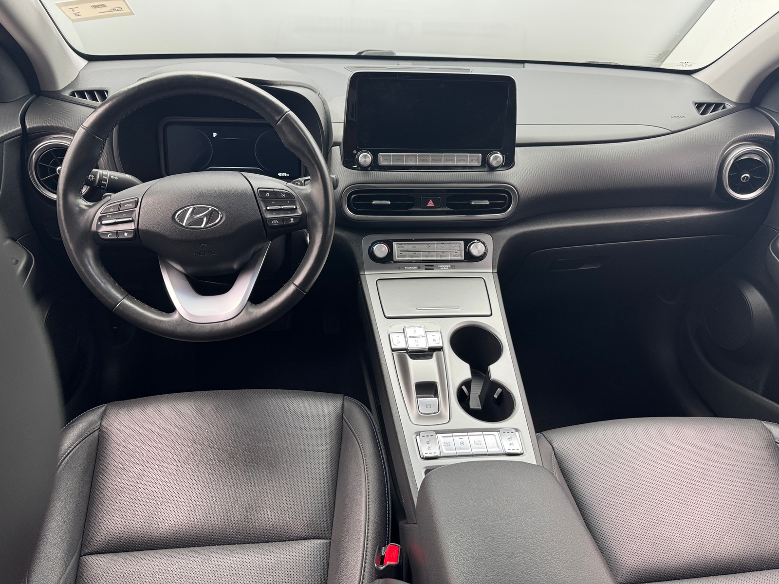 Thumbnail: 2023 Hyundai Kona - 2