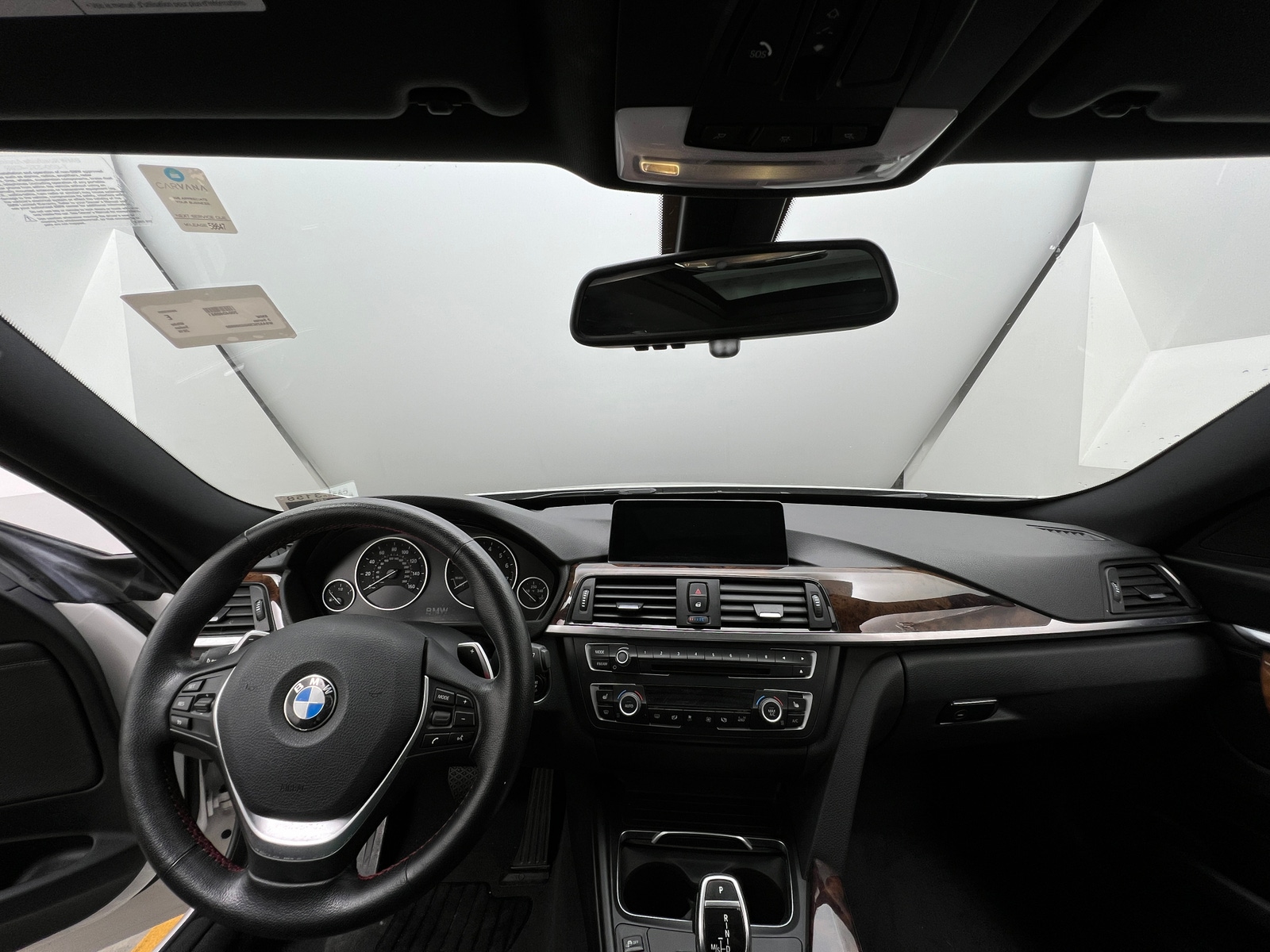 Thumbnail: 2016 BMW 3 Series - 2