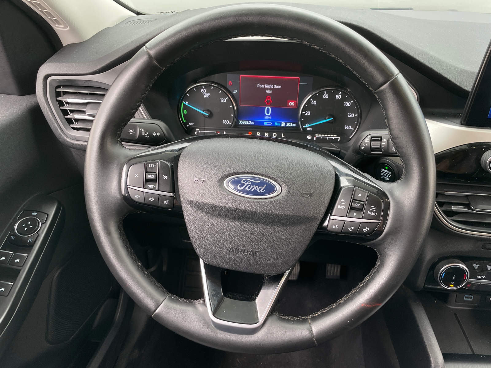 Thumbnail: 2022 Ford Escape - 4