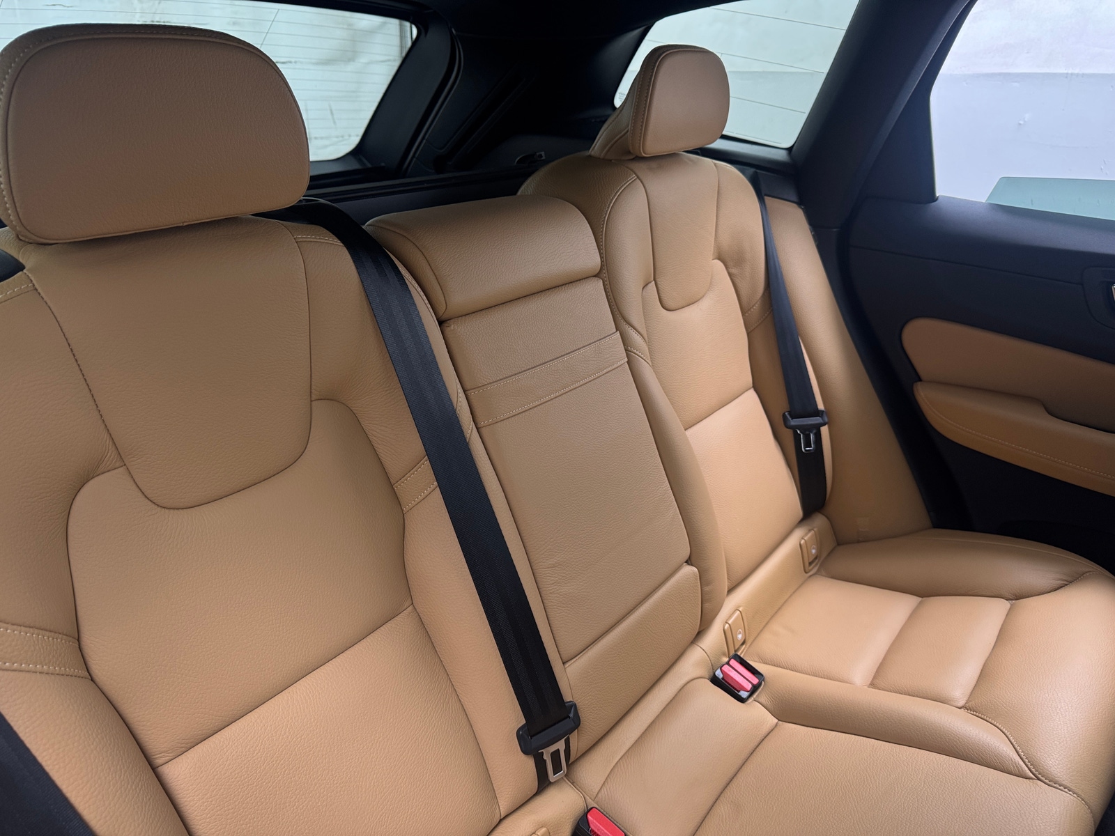 Thumbnail: 2020 Volvo XC60 - 5