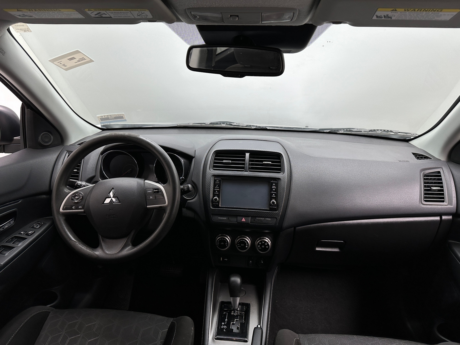 Thumbnail: 2021 Mitsubishi Outlander Sport - 3