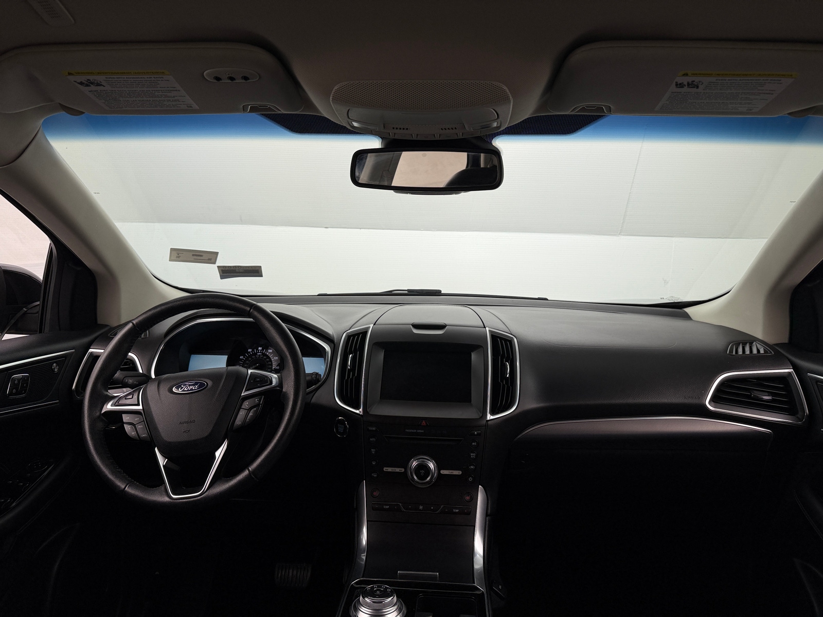 Thumbnail: 2019 Ford Edge - 2