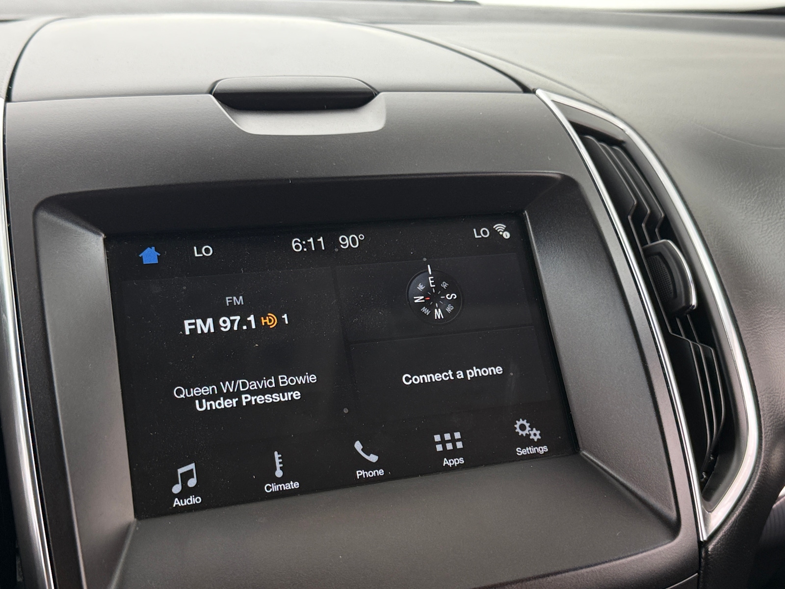 Thumbnail: 2019 Ford Edge - 3