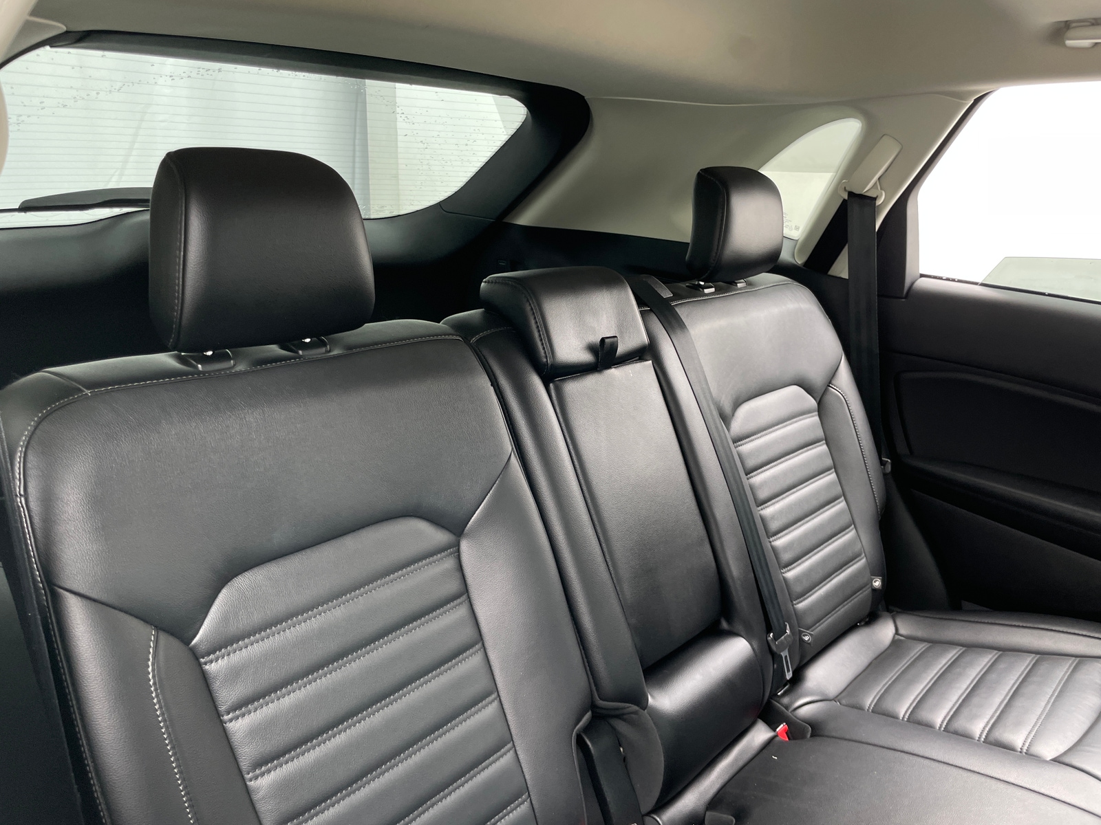 Thumbnail: 2018 Ford Edge - 5