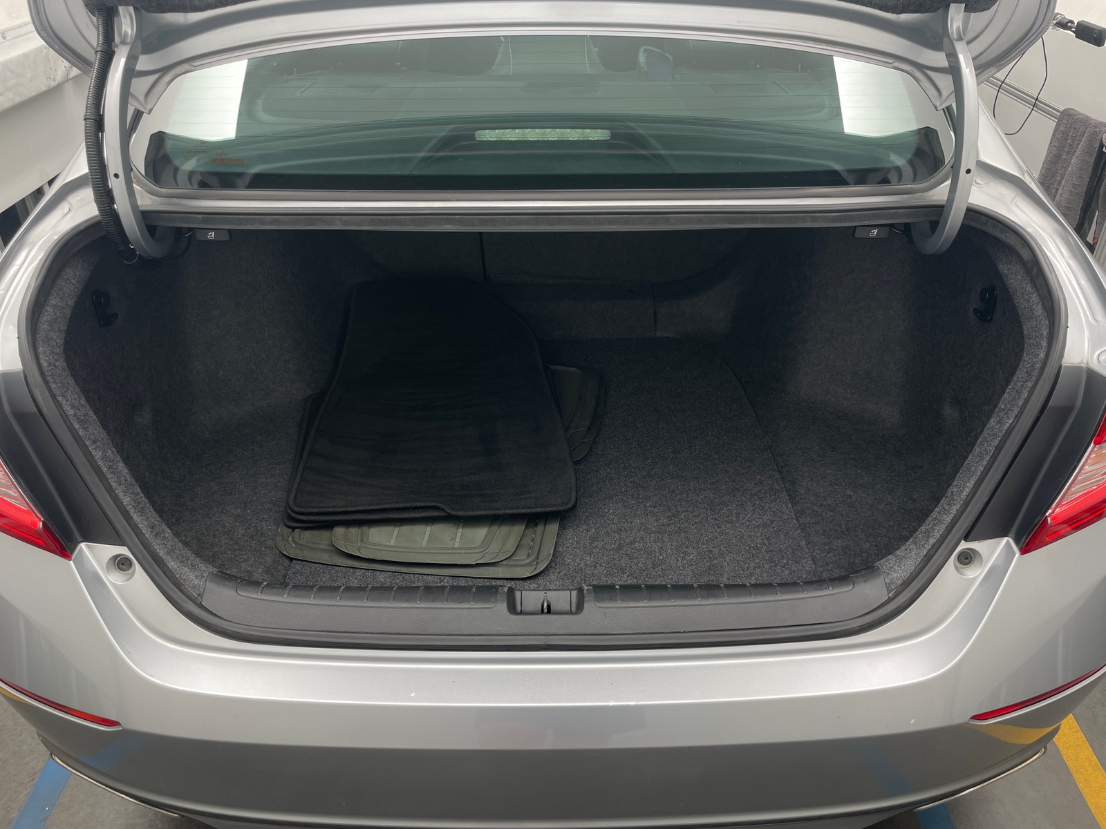 Thumbnail: 2019 Honda Accord - 7