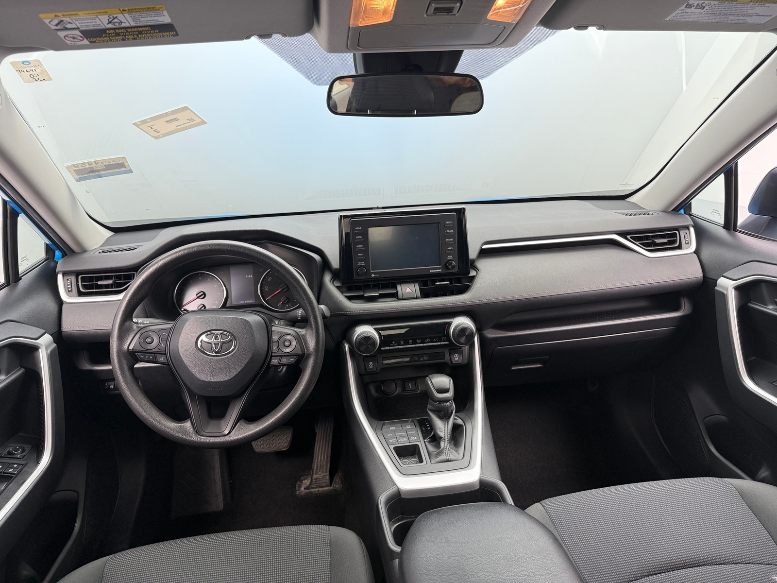Thumbnail: 2021 Toyota RAV4 - 3