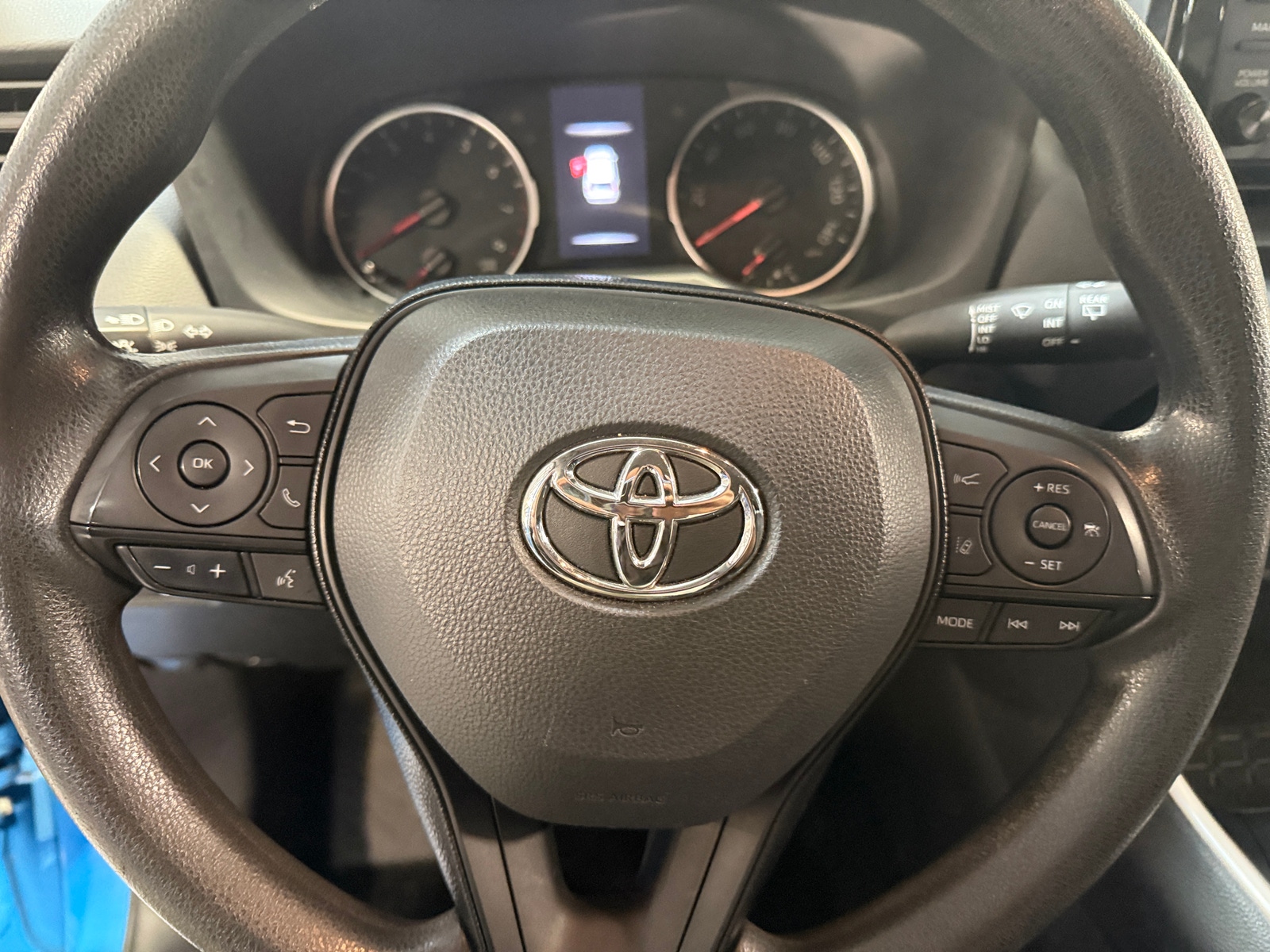 Thumbnail: 2021 Toyota RAV4 - 5