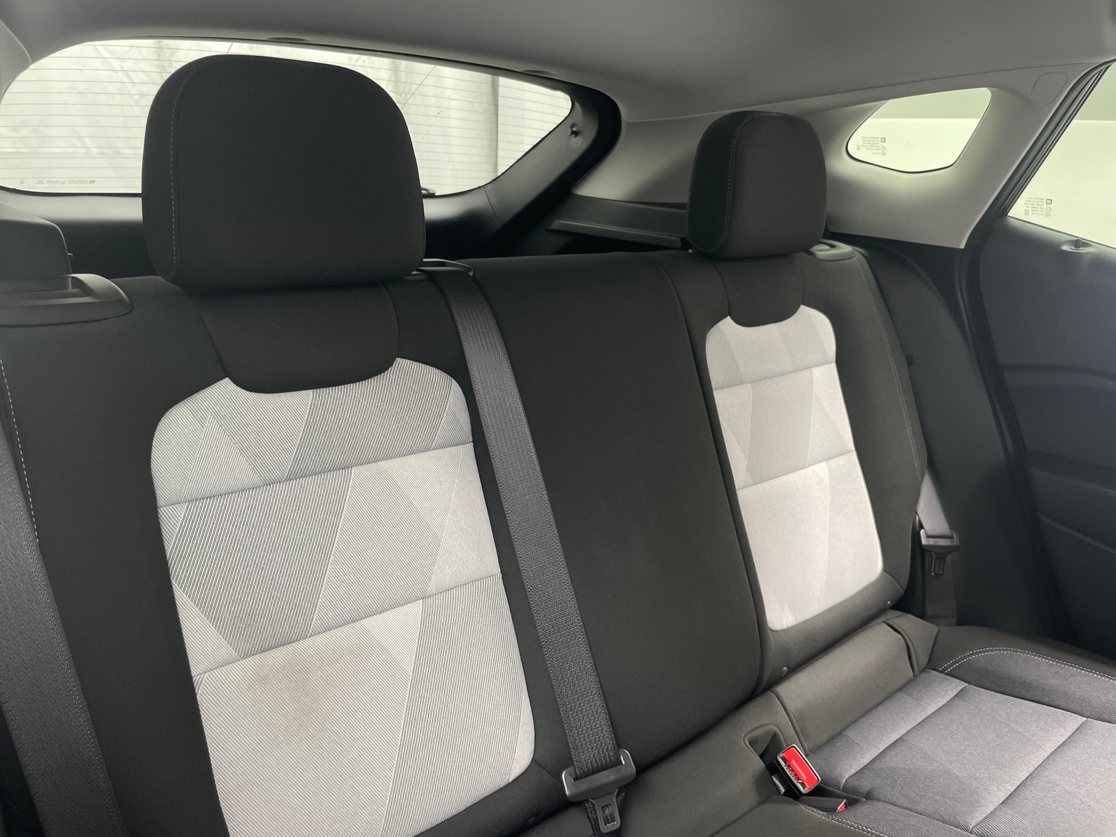 Thumbnail: 2025 Chevrolet Trax - 6