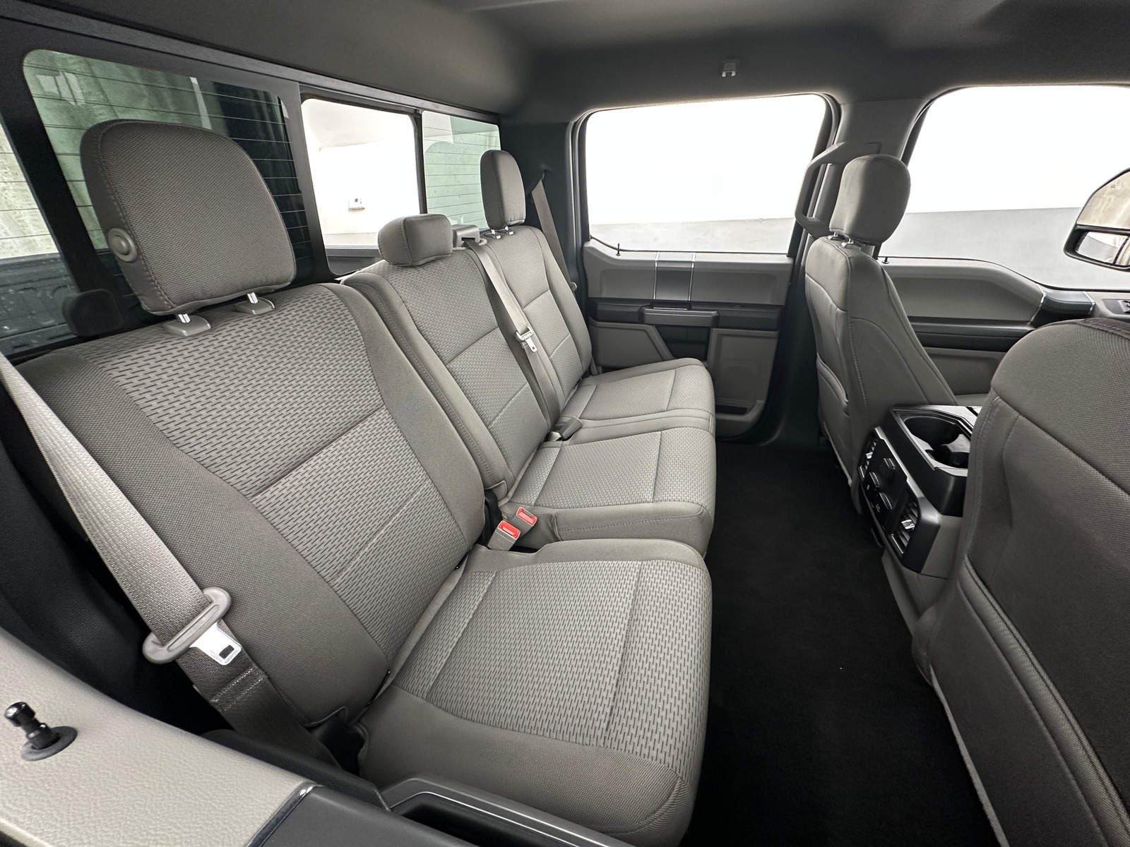 Thumbnail: 2018 Ford Econoline - 6