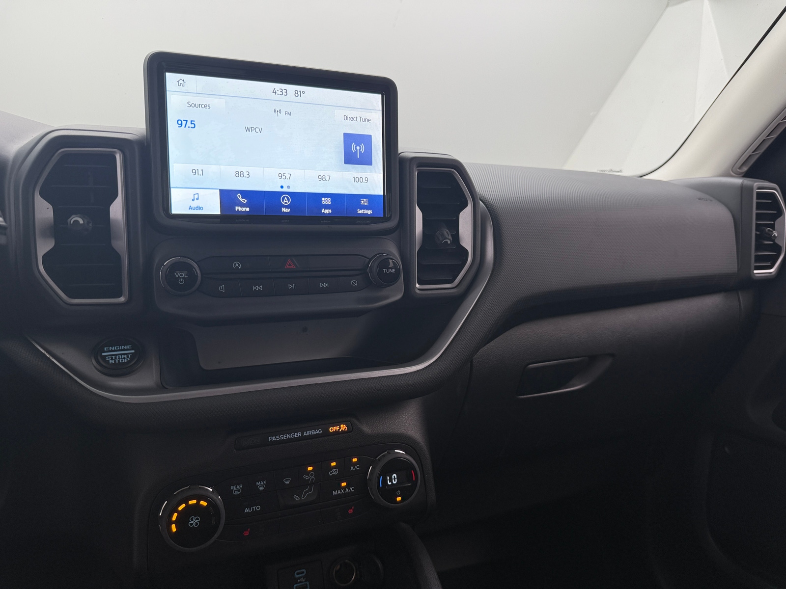 Thumbnail: 2021 Ford Bronco Sport - 4