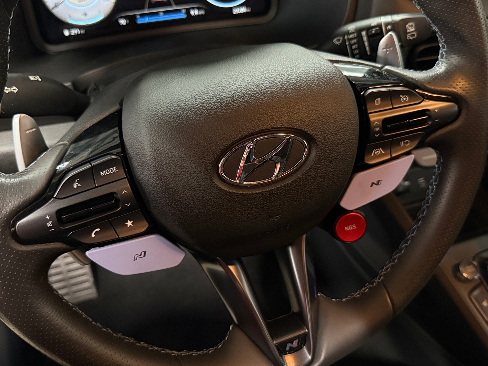 Thumbnail: 2023 Hyundai Kona - 4