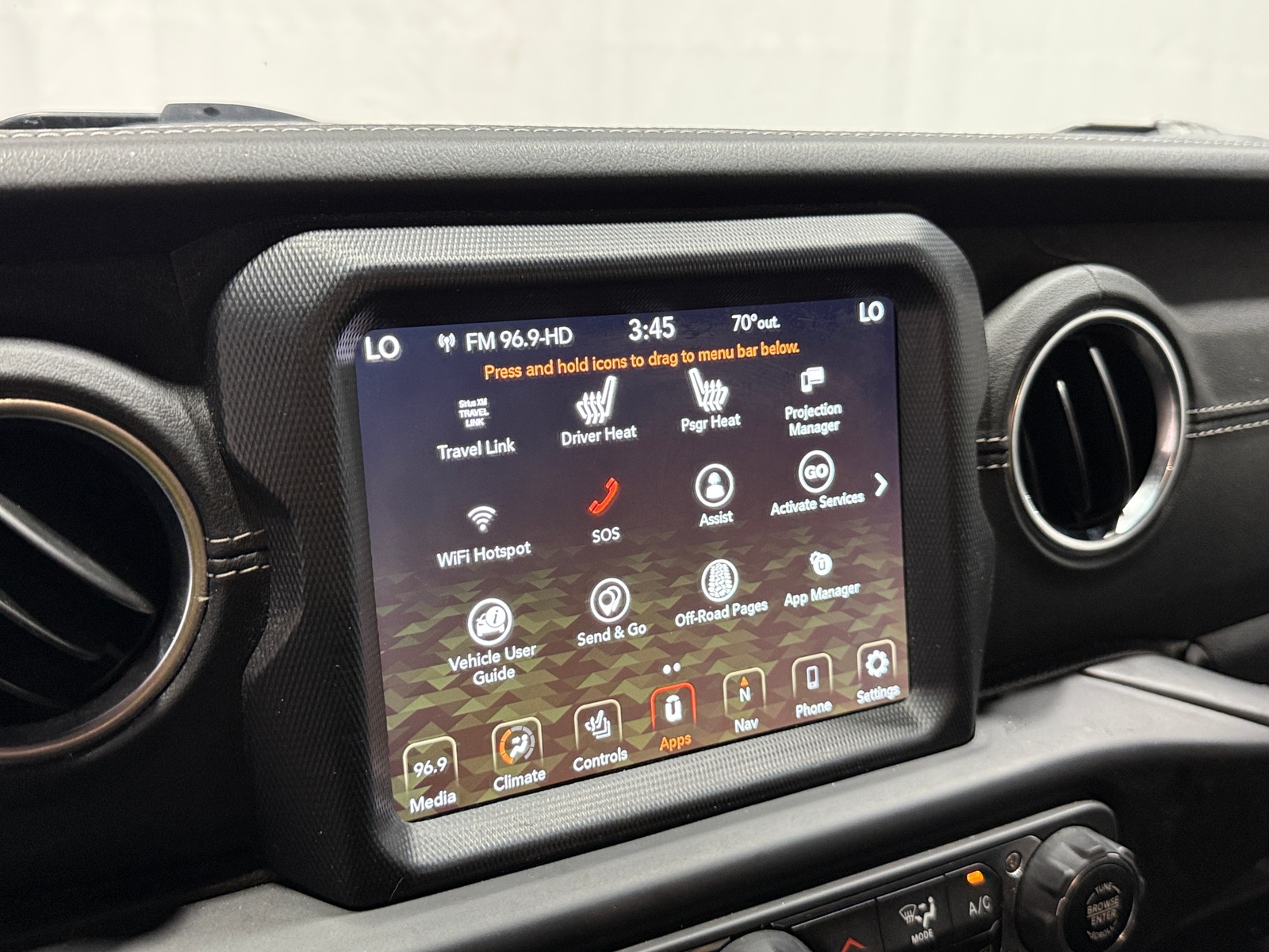 Thumbnail: 2019 Jeep Wrangler - 4