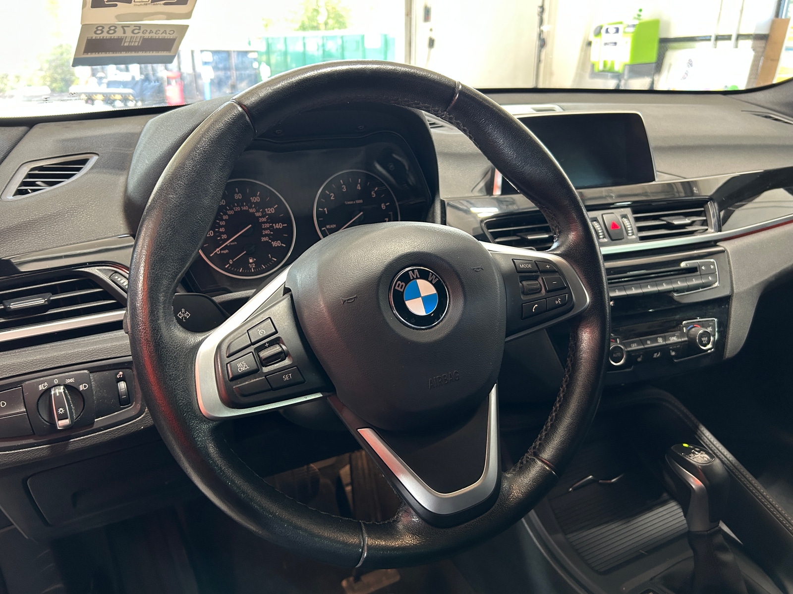 Thumbnail: 2018 BMW X1 - 4