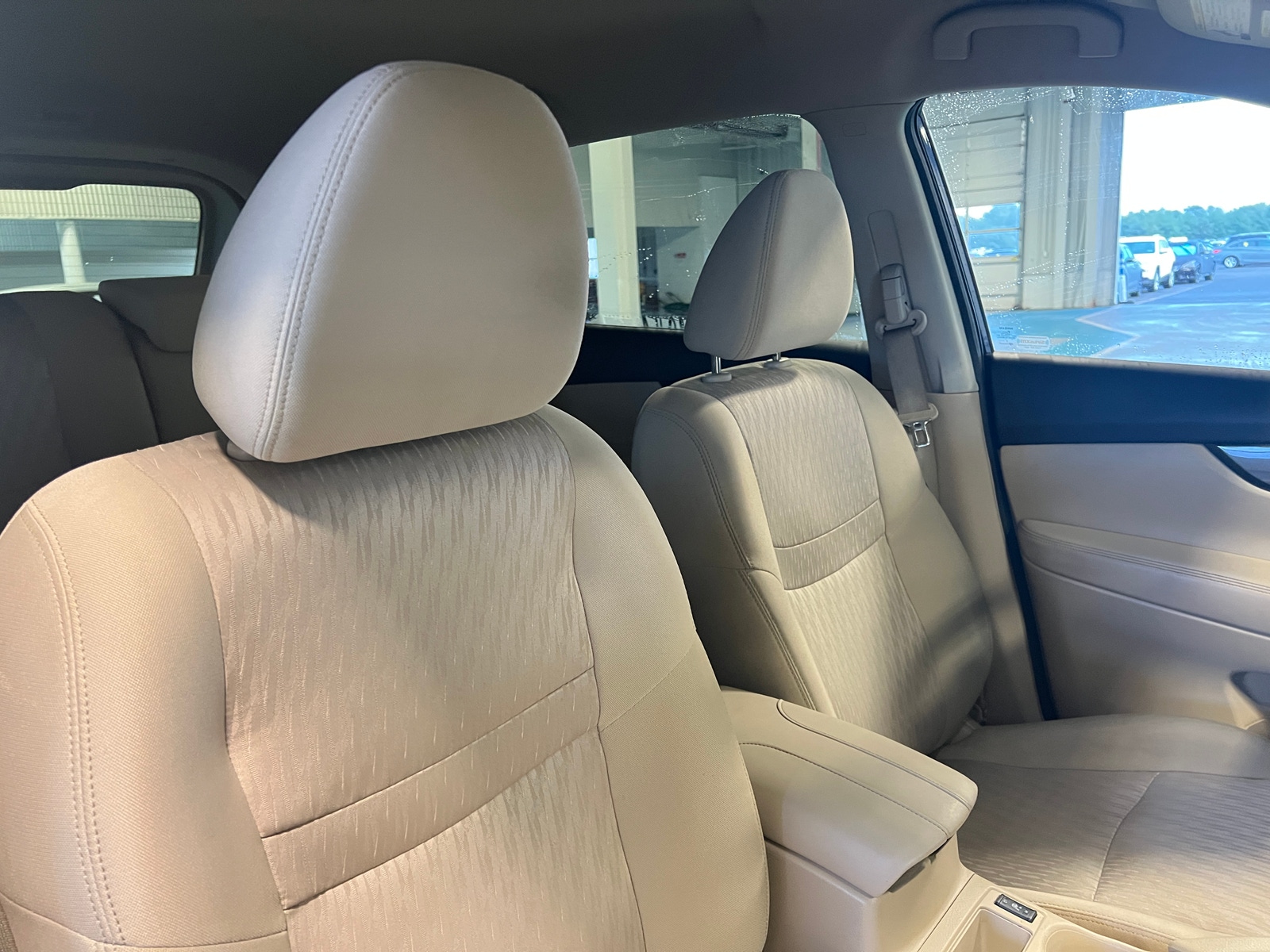 Thumbnail: 2020 Nissan Rogue - 2
