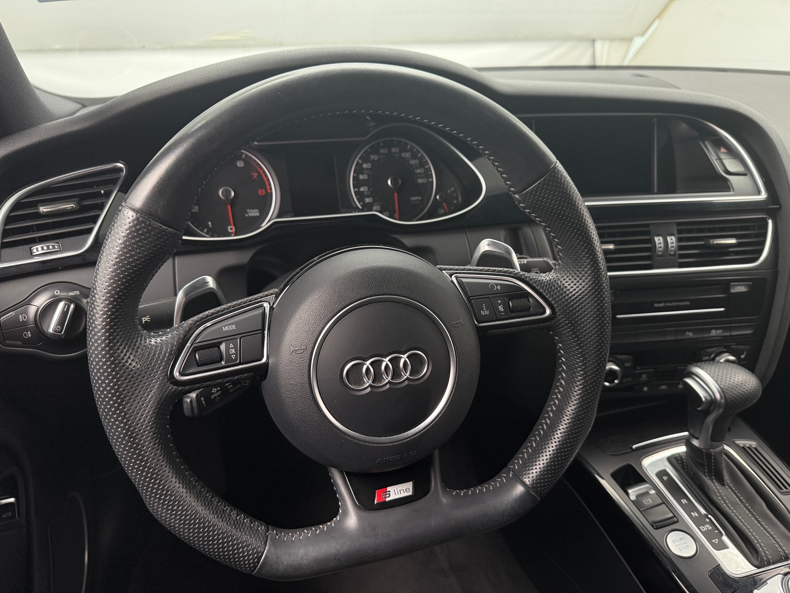 Thumbnail: 2016 Audi A4 - 4