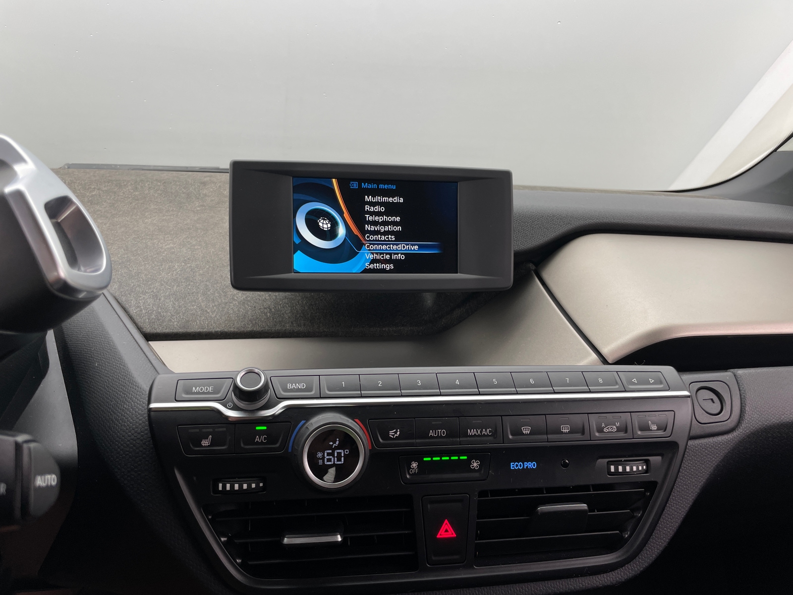 Thumbnail: 2017 BMW i3 - 3