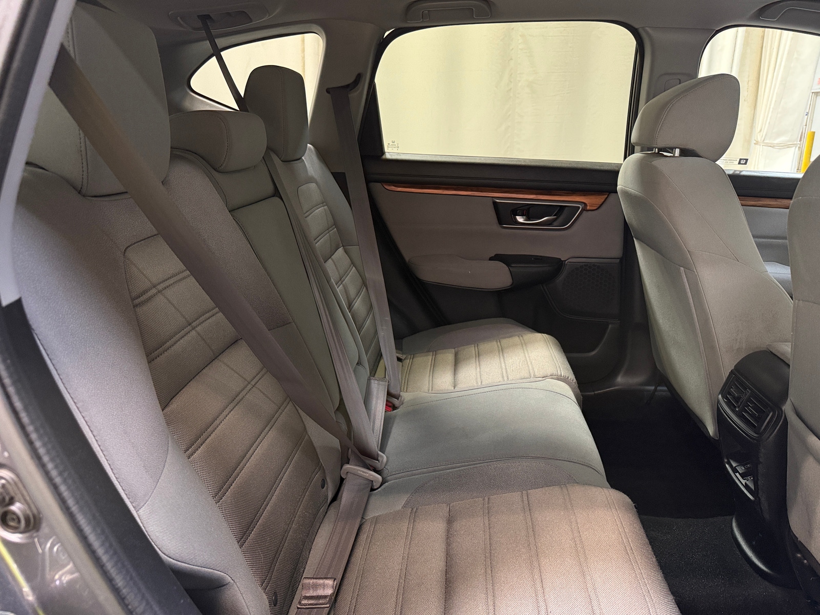 Thumbnail: 2017 Honda CR-V - 6