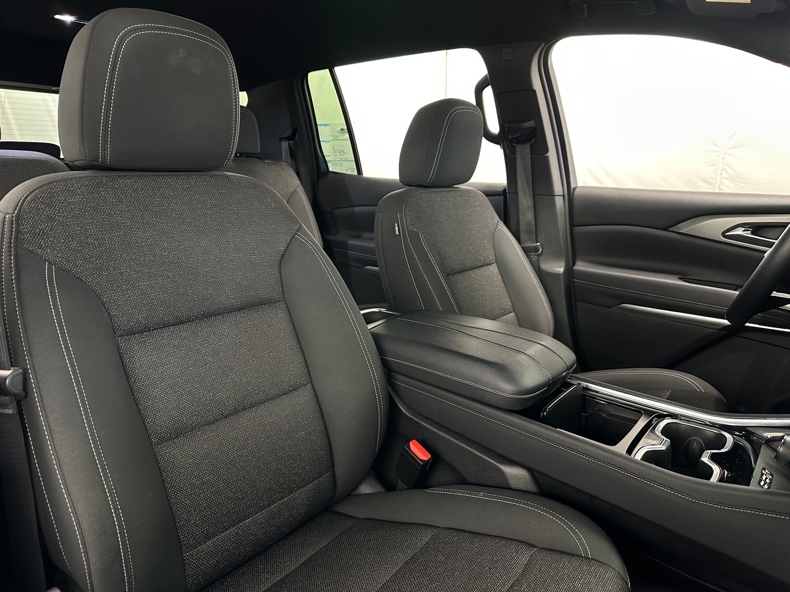 Thumbnail: 2024 Chevrolet Traverse - 2
