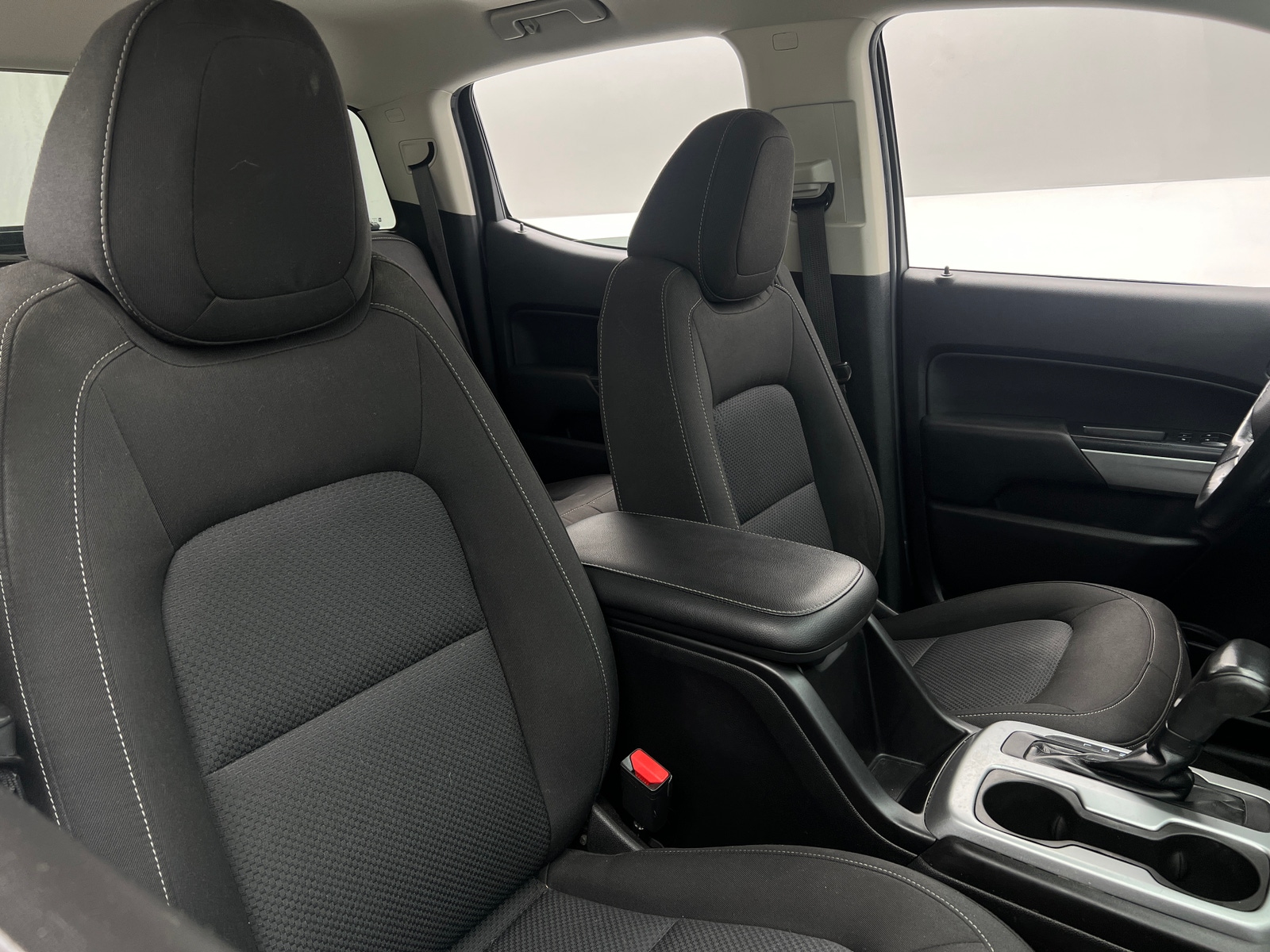 Thumbnail: 2018 Chevrolet Colorado - 2