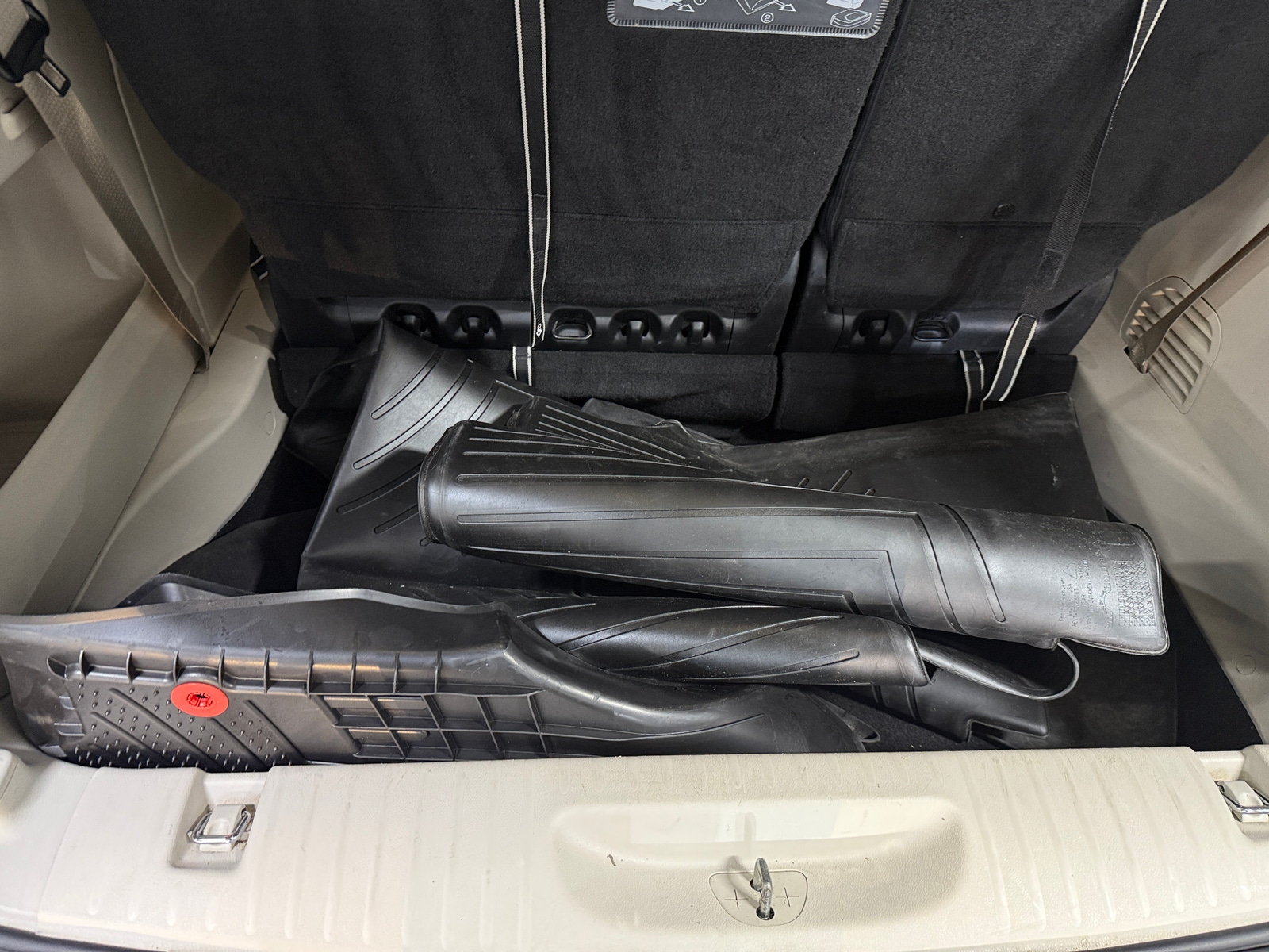 Thumbnail: 2019 Chrysler Pacifica - 6