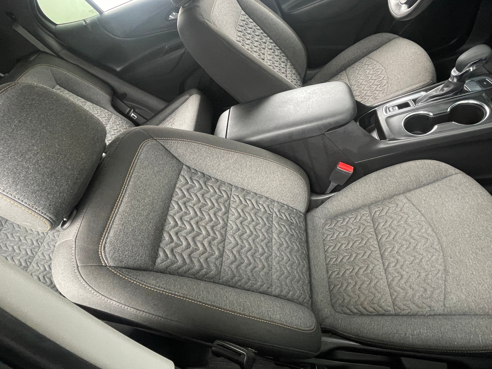 Thumbnail: 2023 Chevrolet Equinox - 2