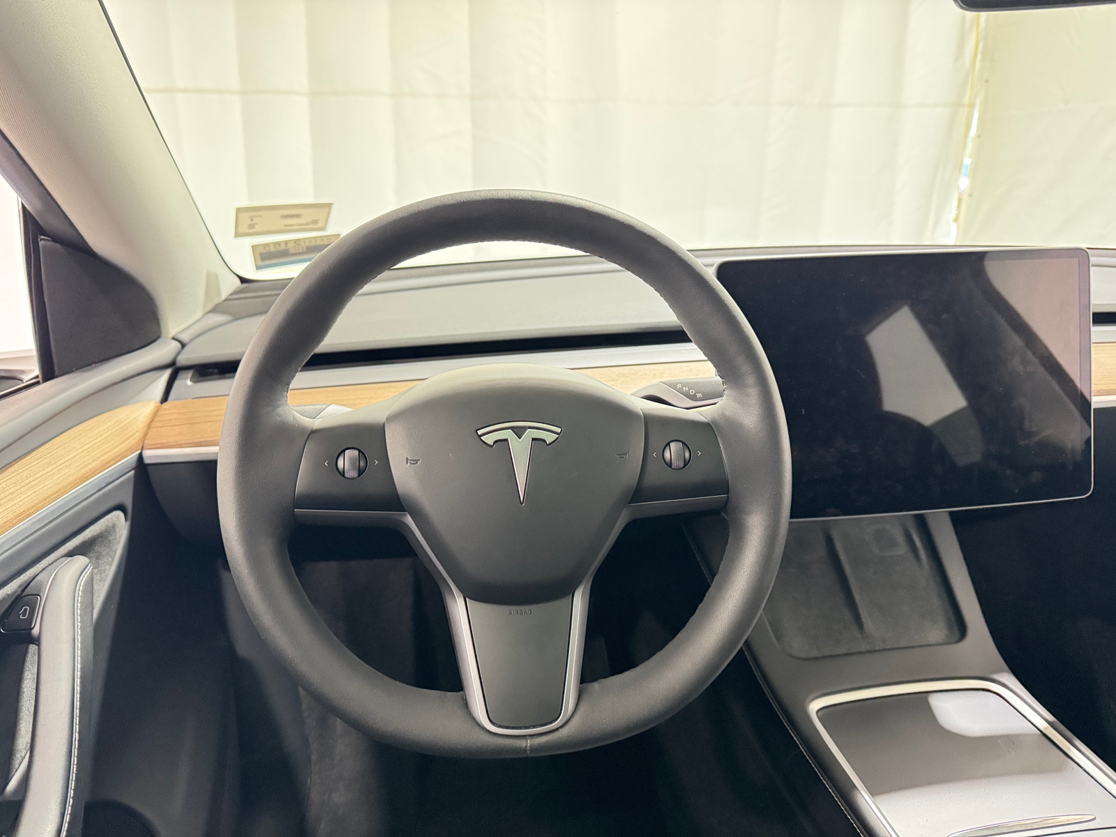 Thumbnail: 2023 Tesla Model Y - 4