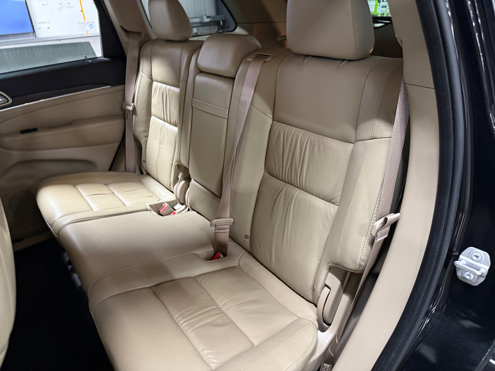 Thumbnail: 2015 Jeep Grand Cherokee - 5
