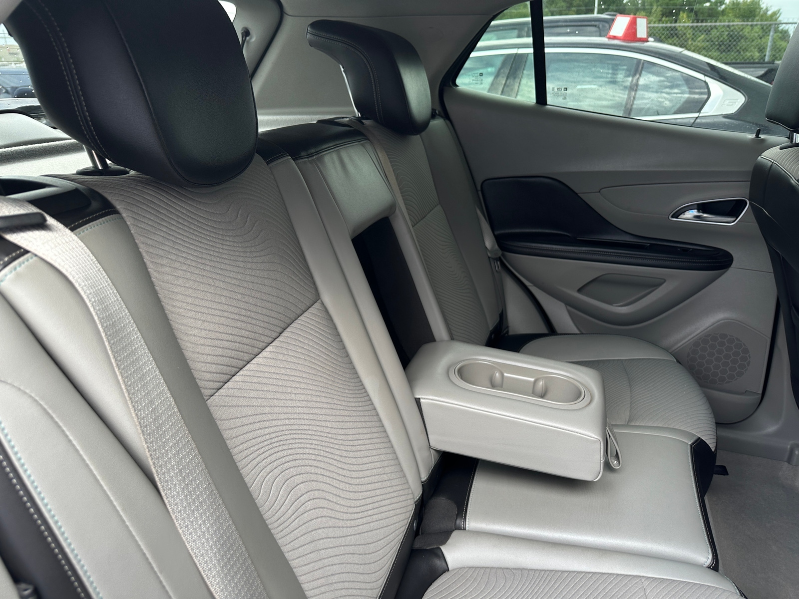 Thumbnail: 2014 Buick Encore - 6