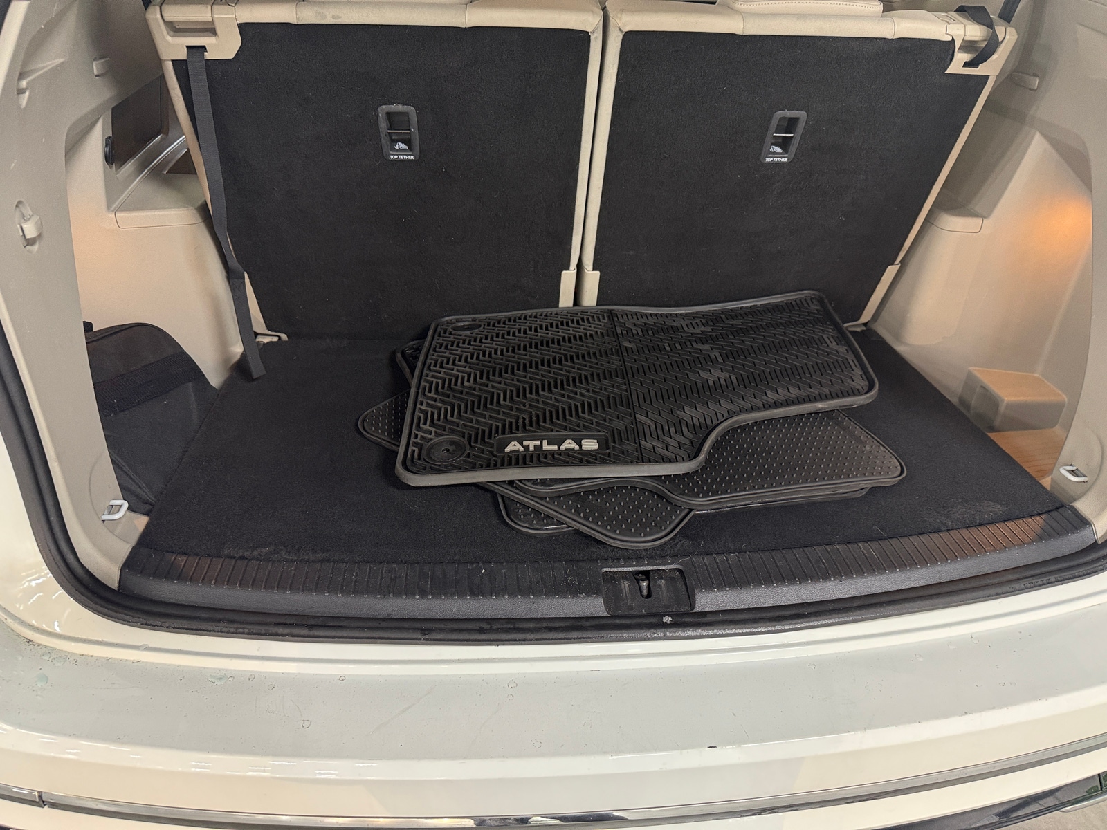 Thumbnail: 2019 Volkswagen Atlas - 6