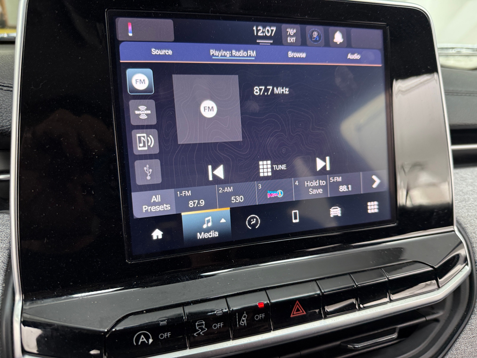 Thumbnail: 2022 Jeep Compass - 4