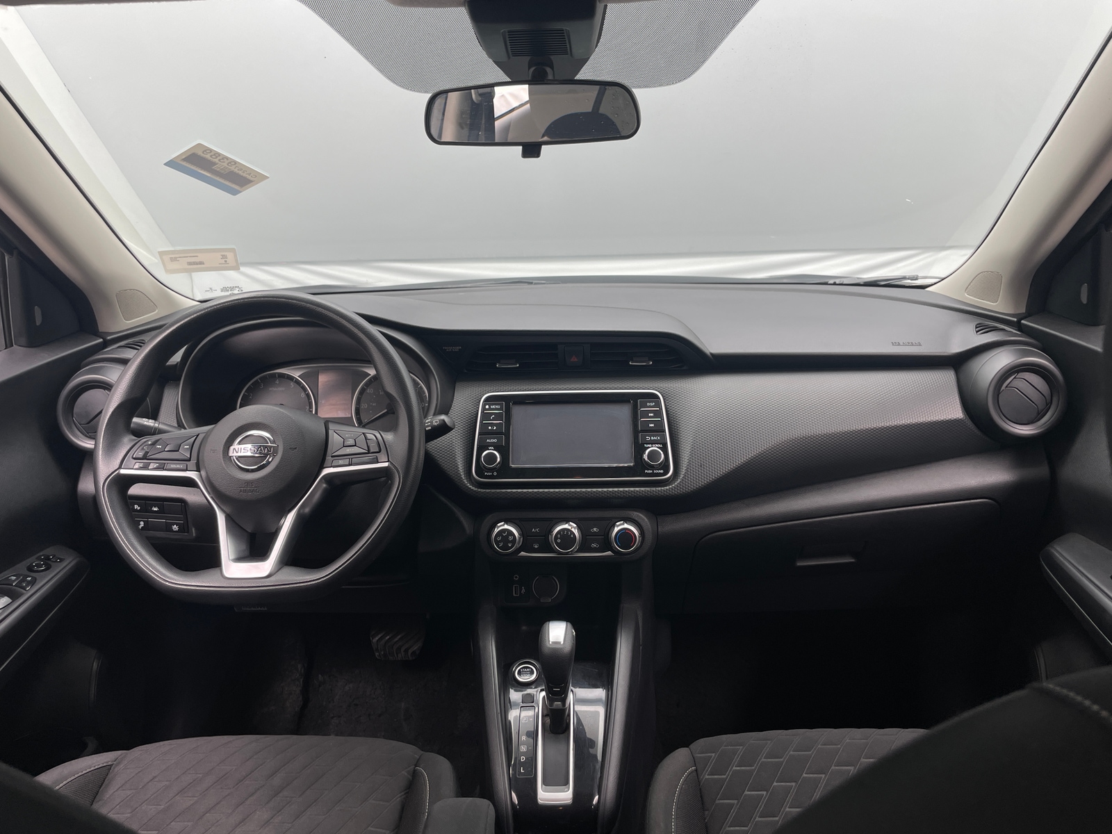 Thumbnail: 2021 Nissan Kicks - 3