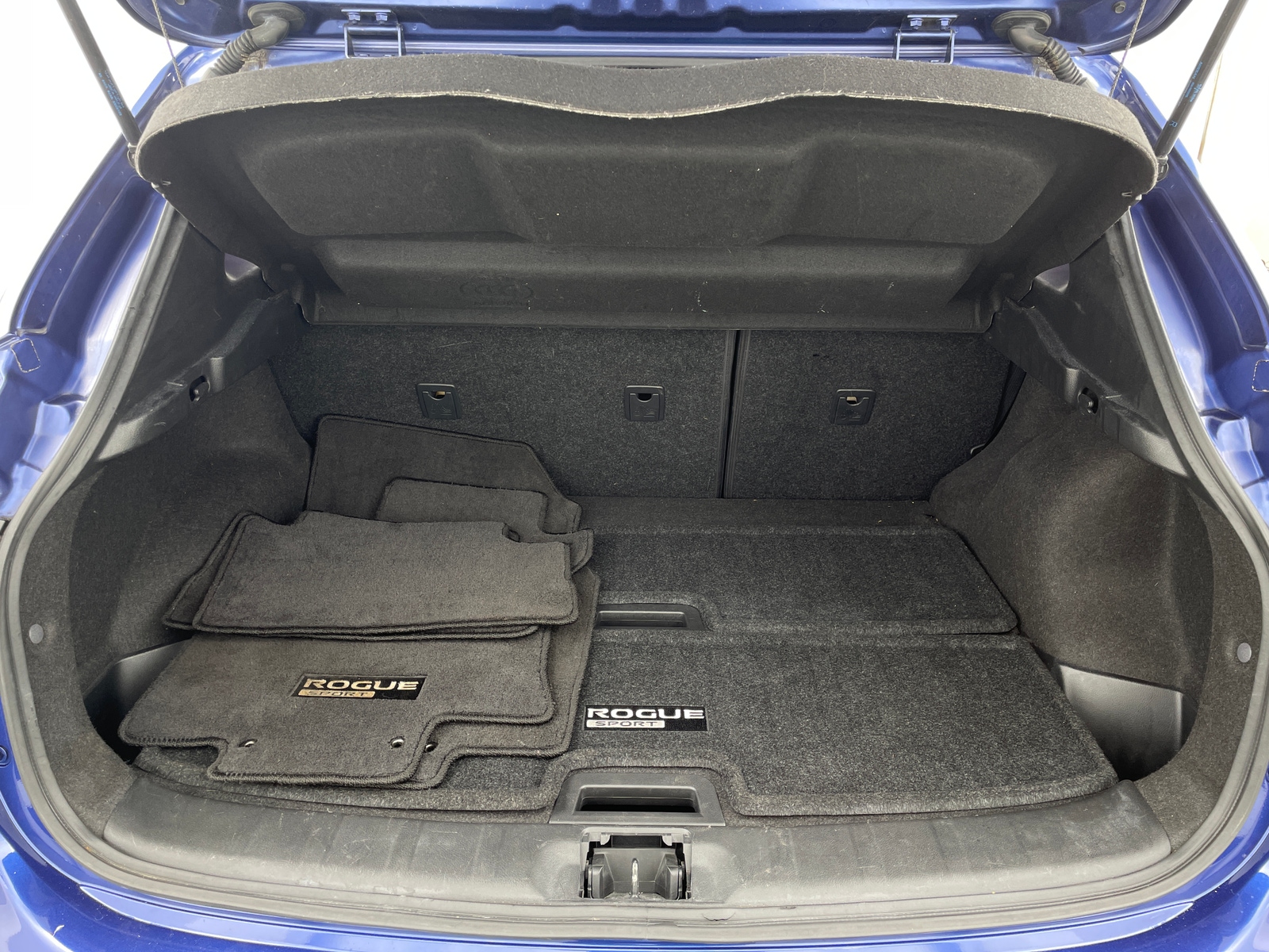 Thumbnail: 2019 Nissan Rogue Sport - 7