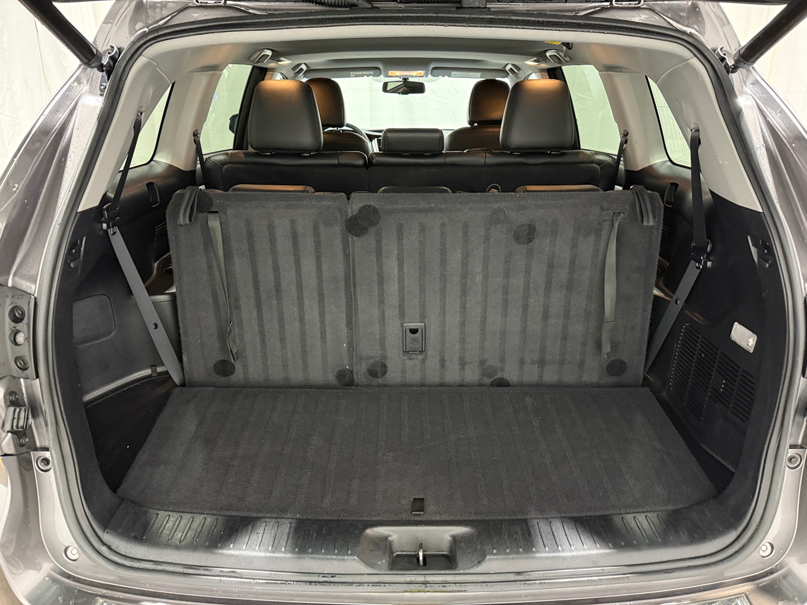 Thumbnail: 2016 Toyota Highlander - 6