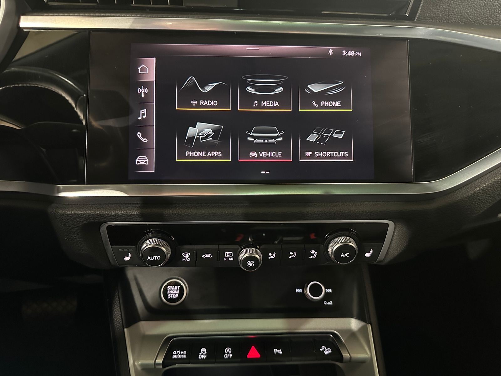 Thumbnail: 2021 Audi Q3 - 3