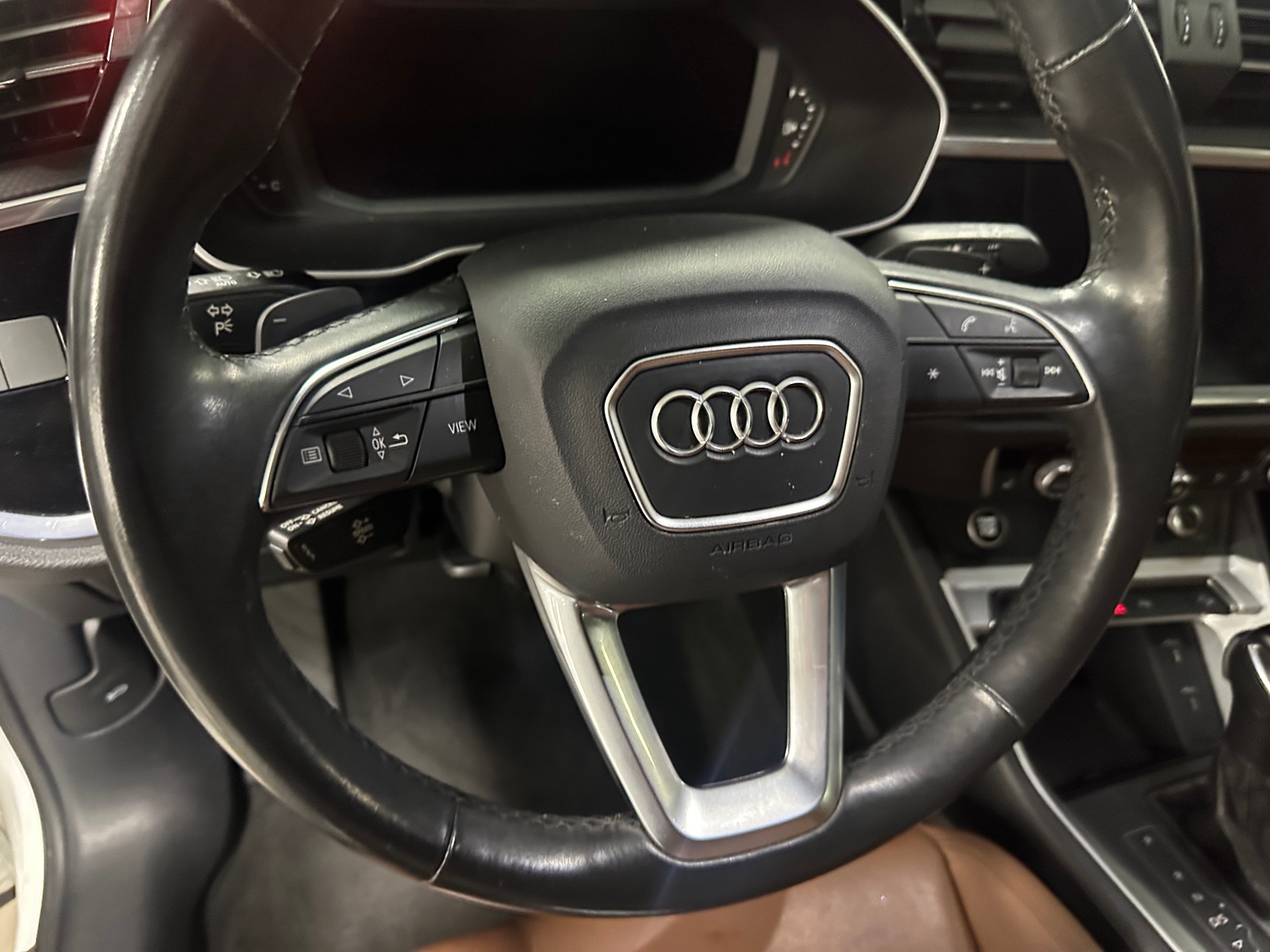 Thumbnail: 2022 Audi Q3 - 4