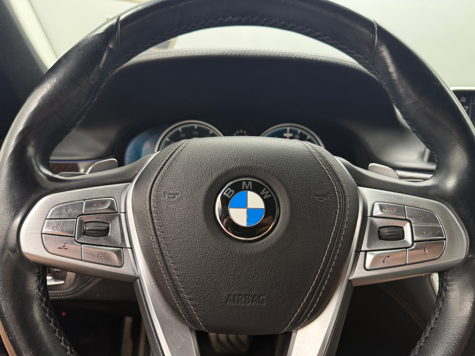 Thumbnail: 2017 BMW 7 Series - 4