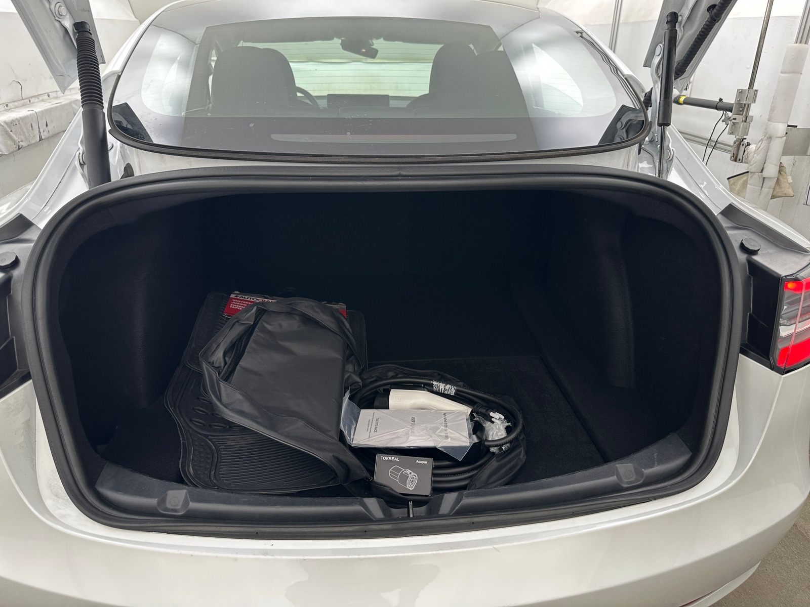 Thumbnail: 2023 Tesla Model 3 - 6