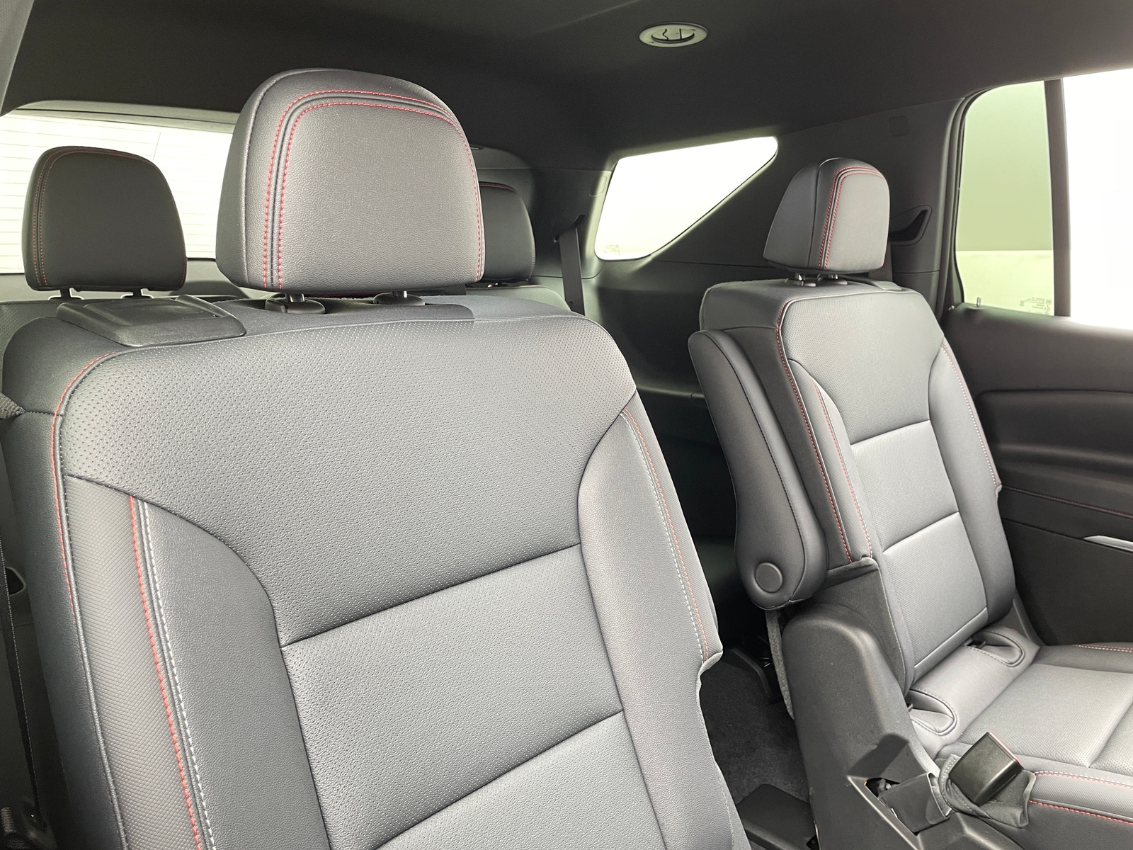 Thumbnail: 2025 Chevrolet Traverse - 5