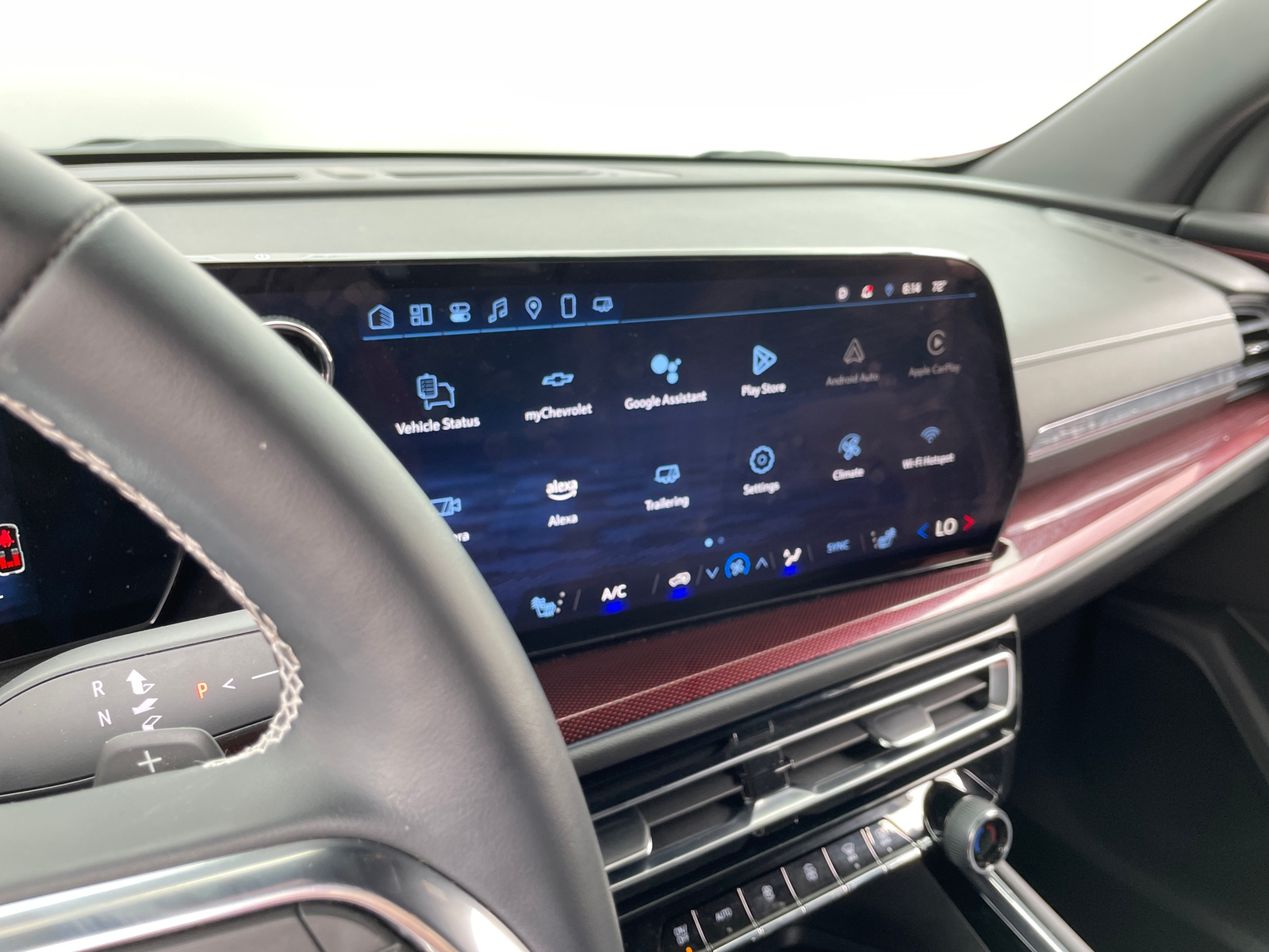 Thumbnail: 2025 Chevrolet Traverse - 3
