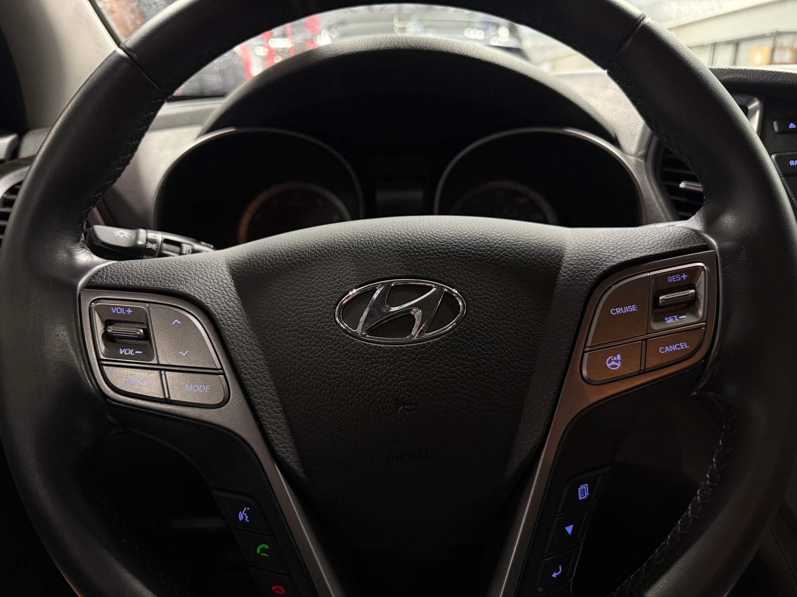 Thumbnail: 2016 Hyundai Santa Fe - 5