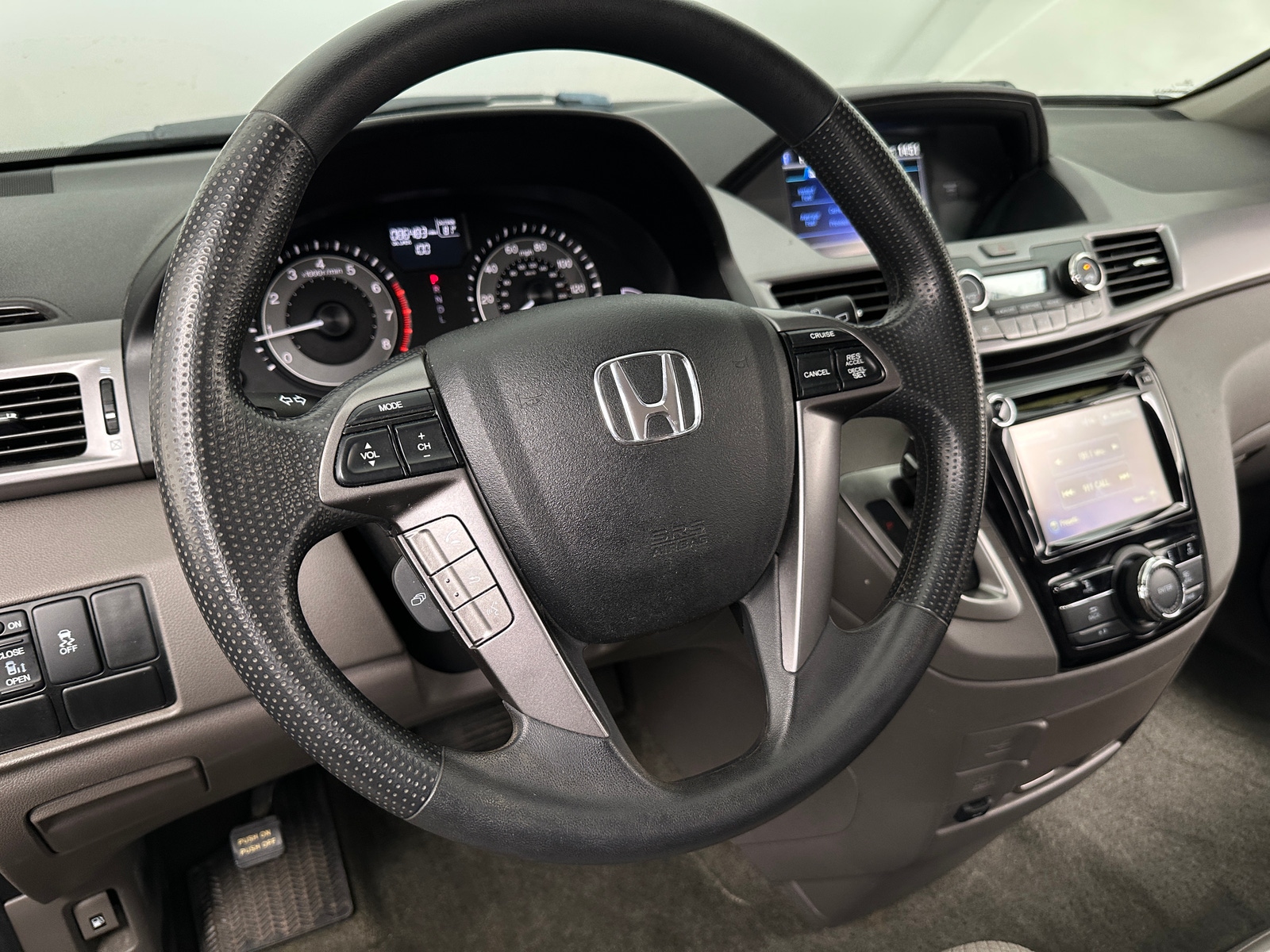 Thumbnail: 2014 Honda Odyssey - 5