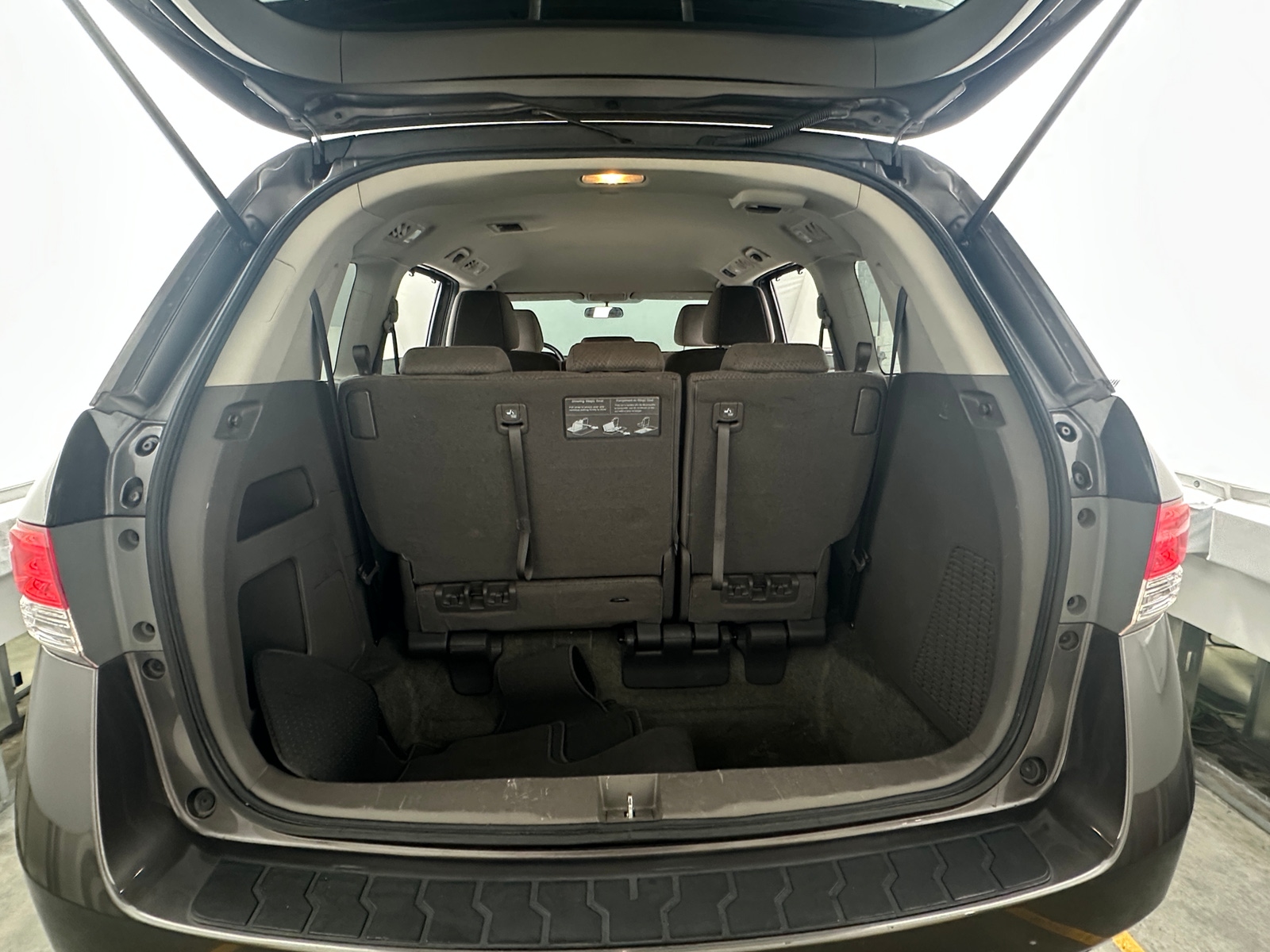 Thumbnail: 2014 Honda Odyssey - 7